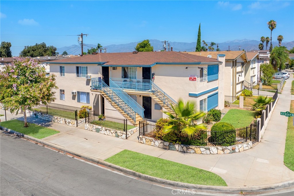 131 N Vecino Drive