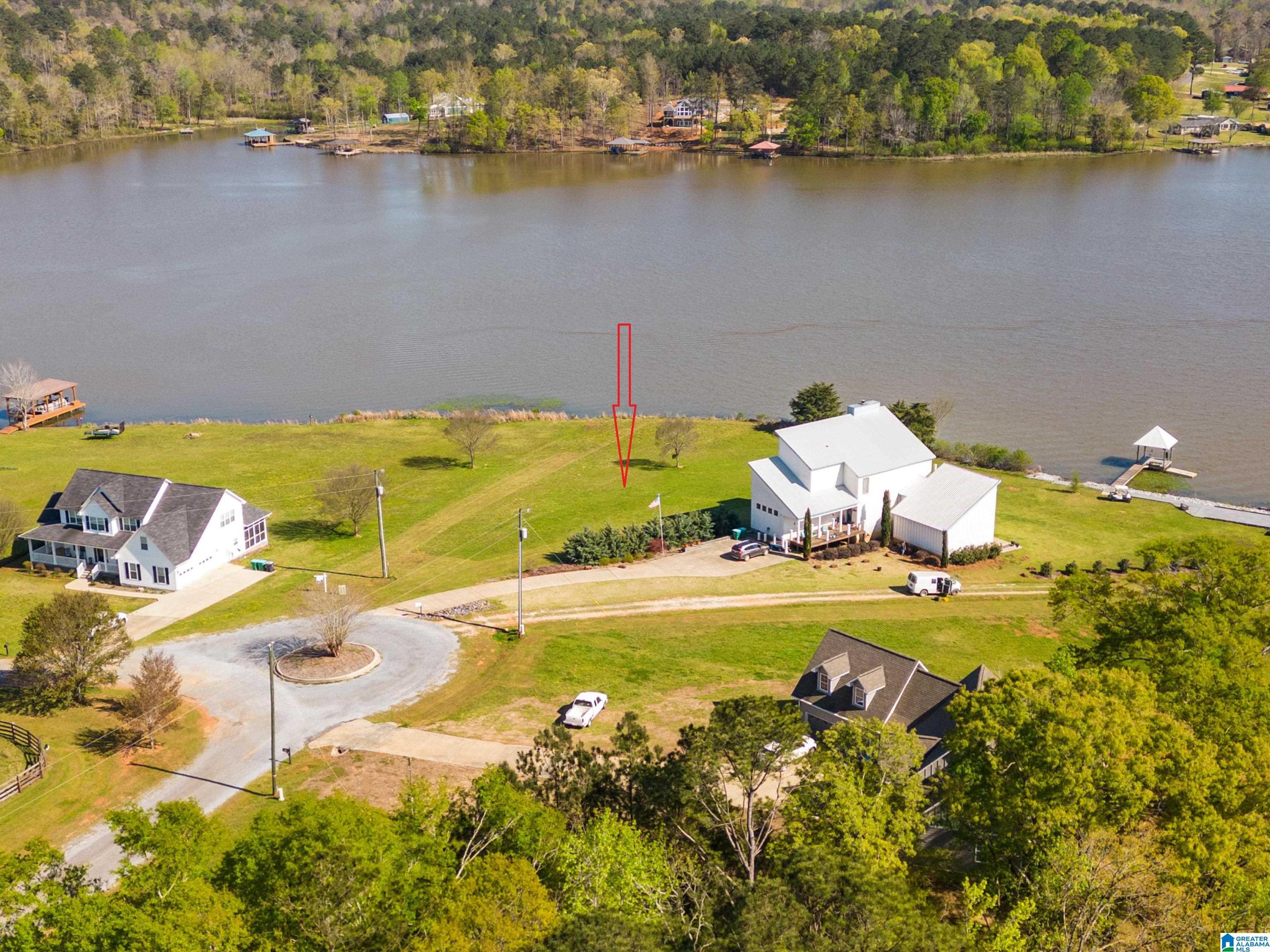 657 COVE ROAD 16