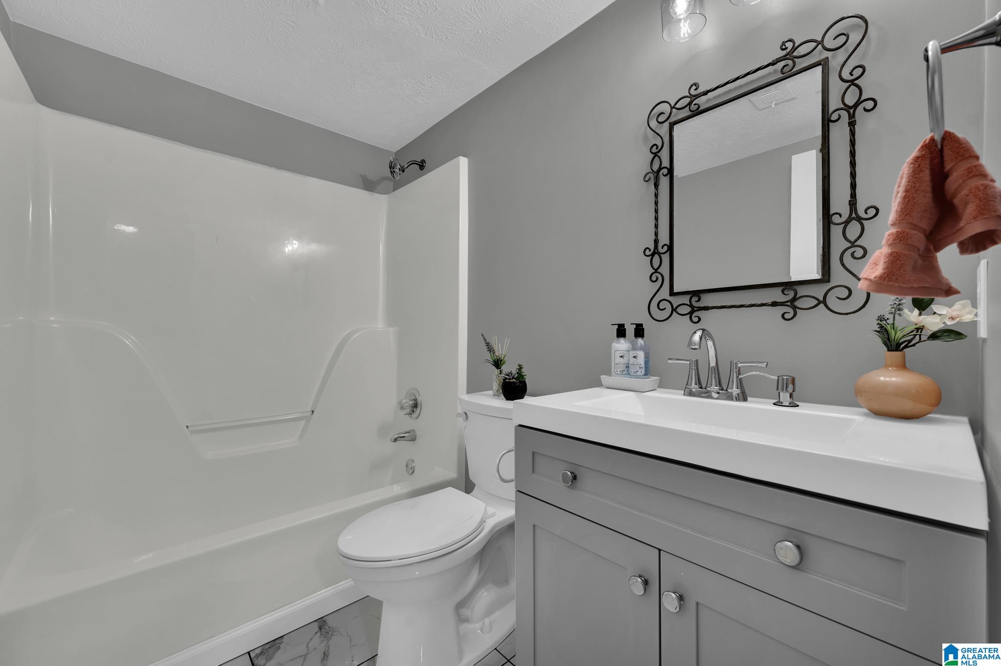 104 KENT HILL COVE