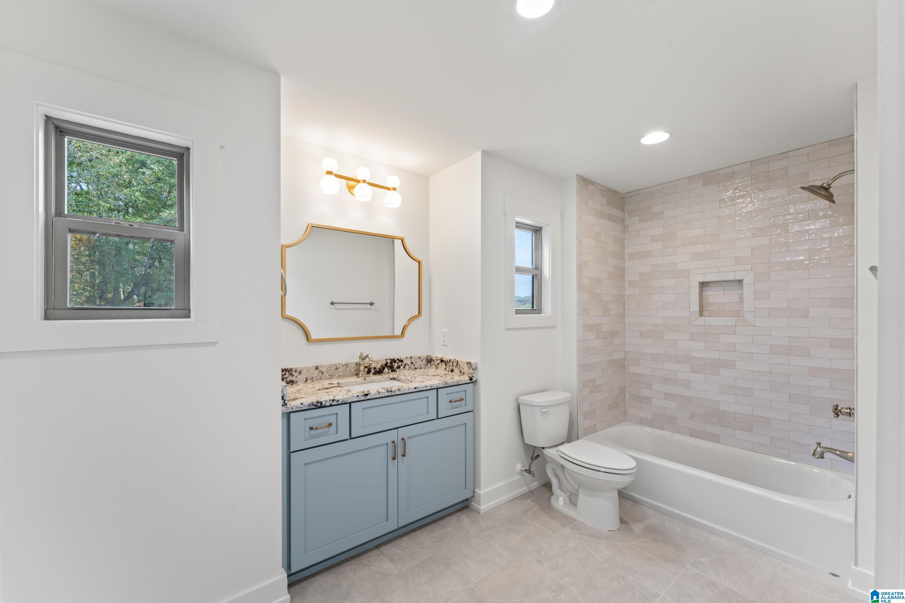 375 JACOBS LOOP