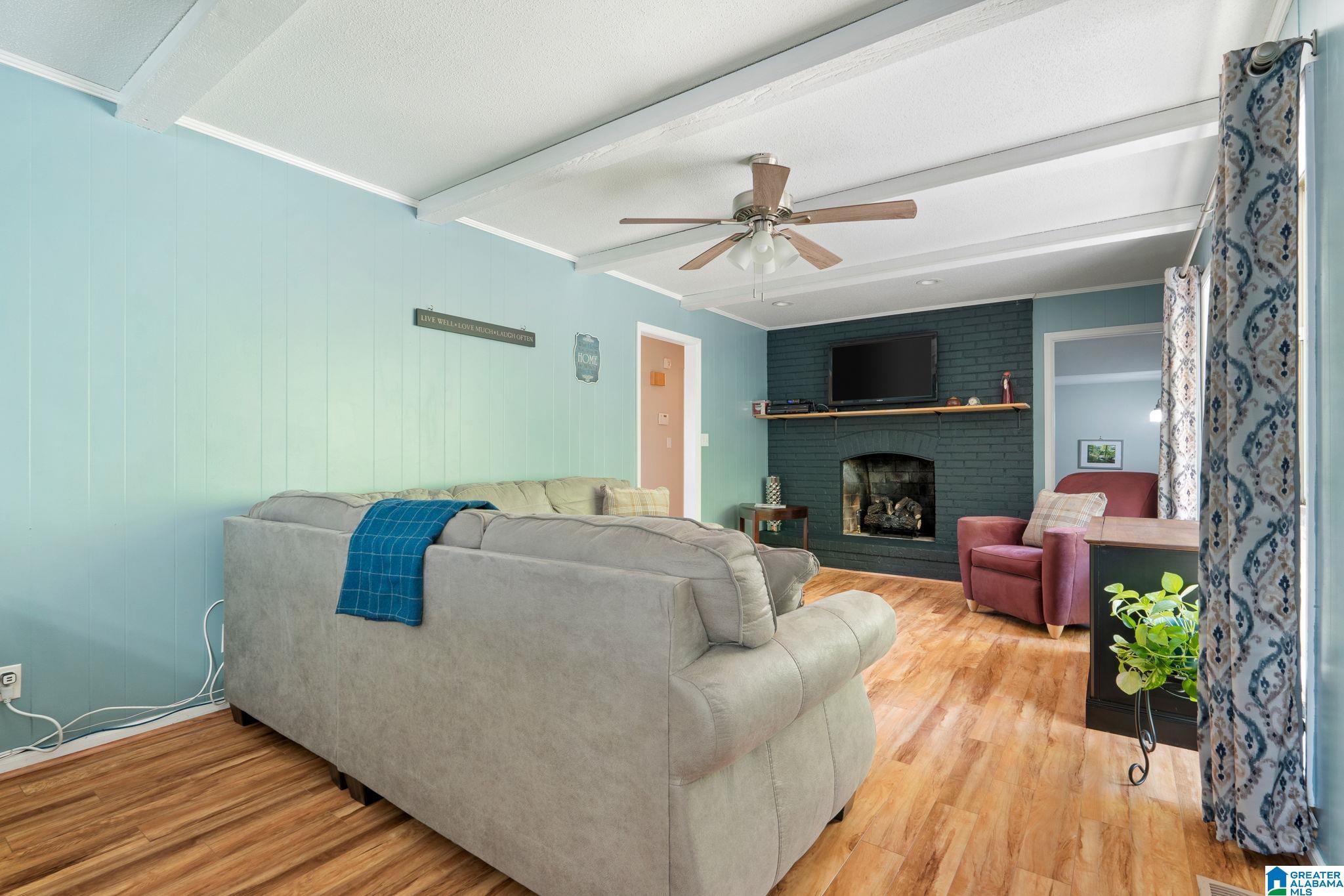 827 SHERMAN OAKS DRIVE