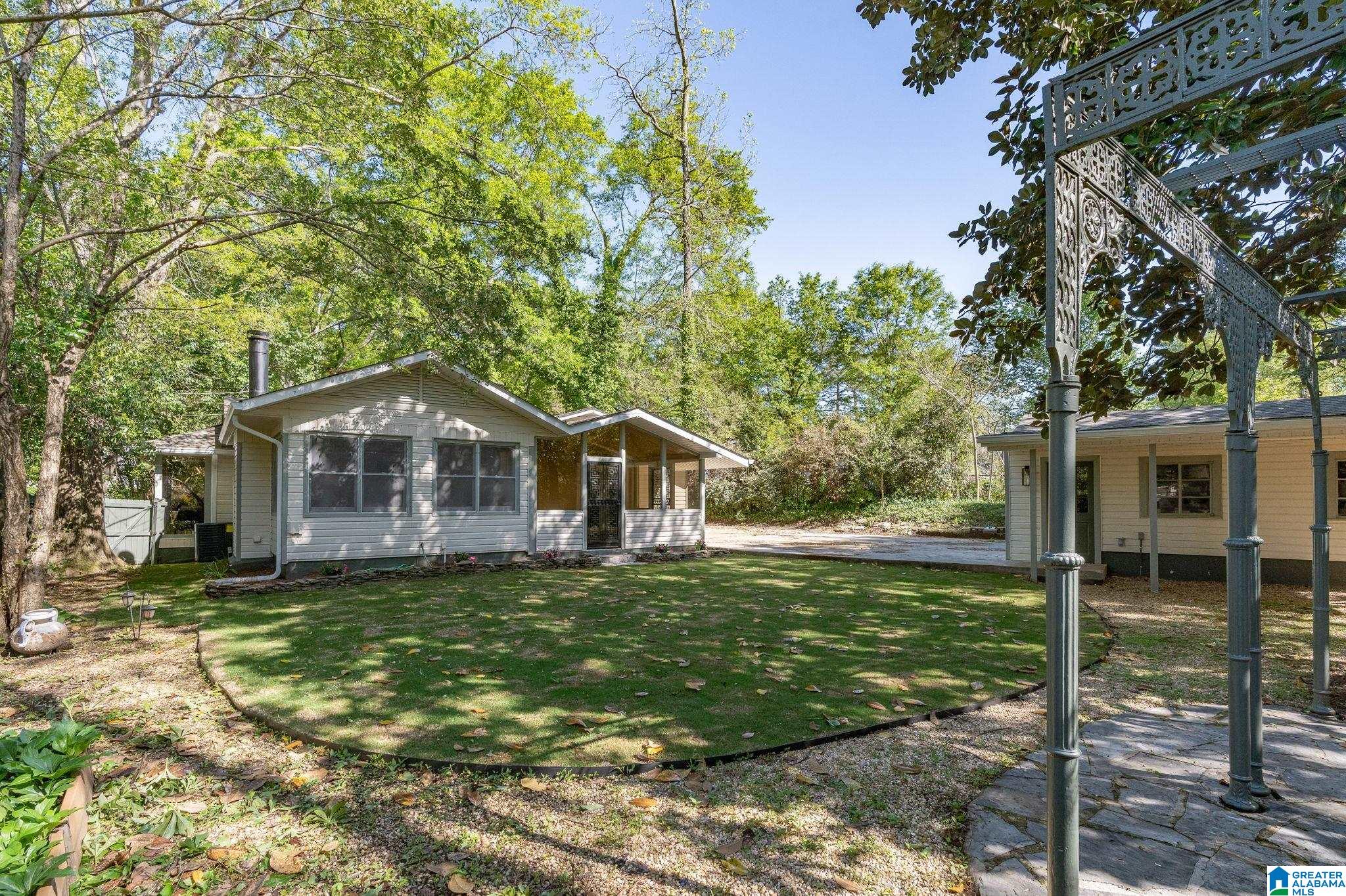 409 WHITTIER DRIVE