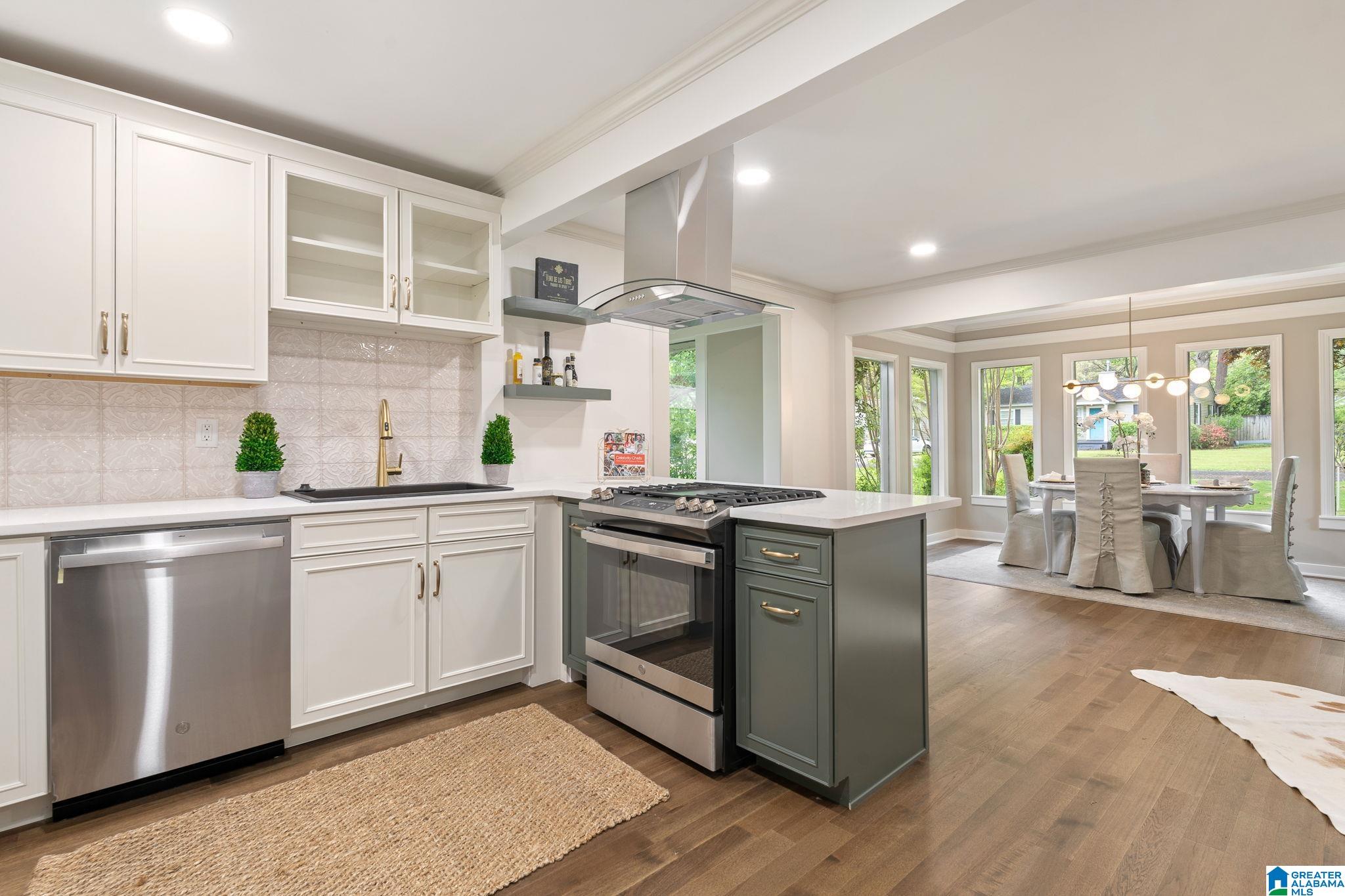 409 WHITTIER DRIVE