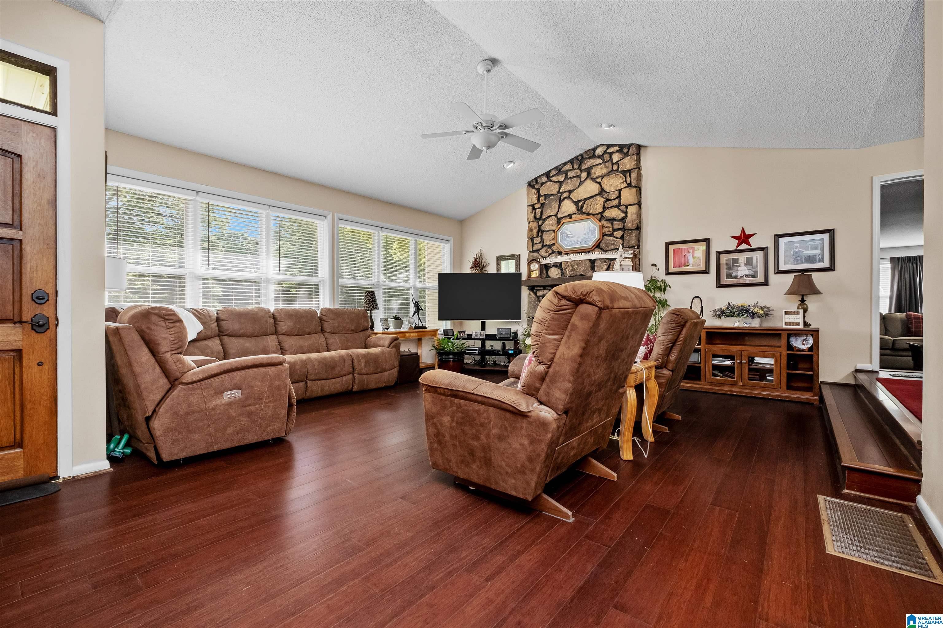 2614 CHANDAFERN DRIVE