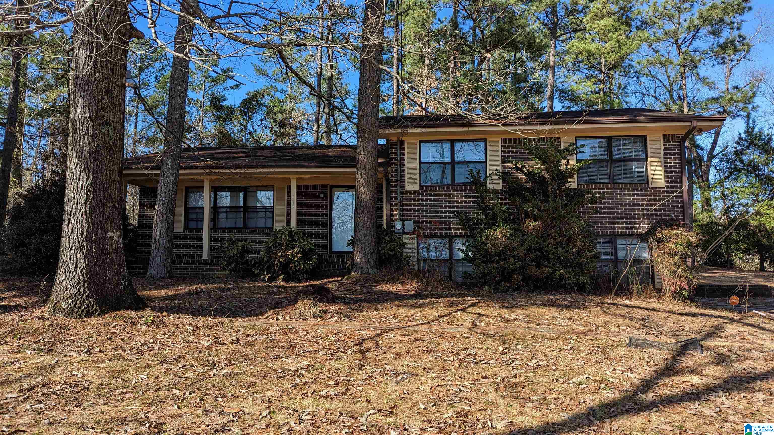 614 SW PINEDALE DRIVE