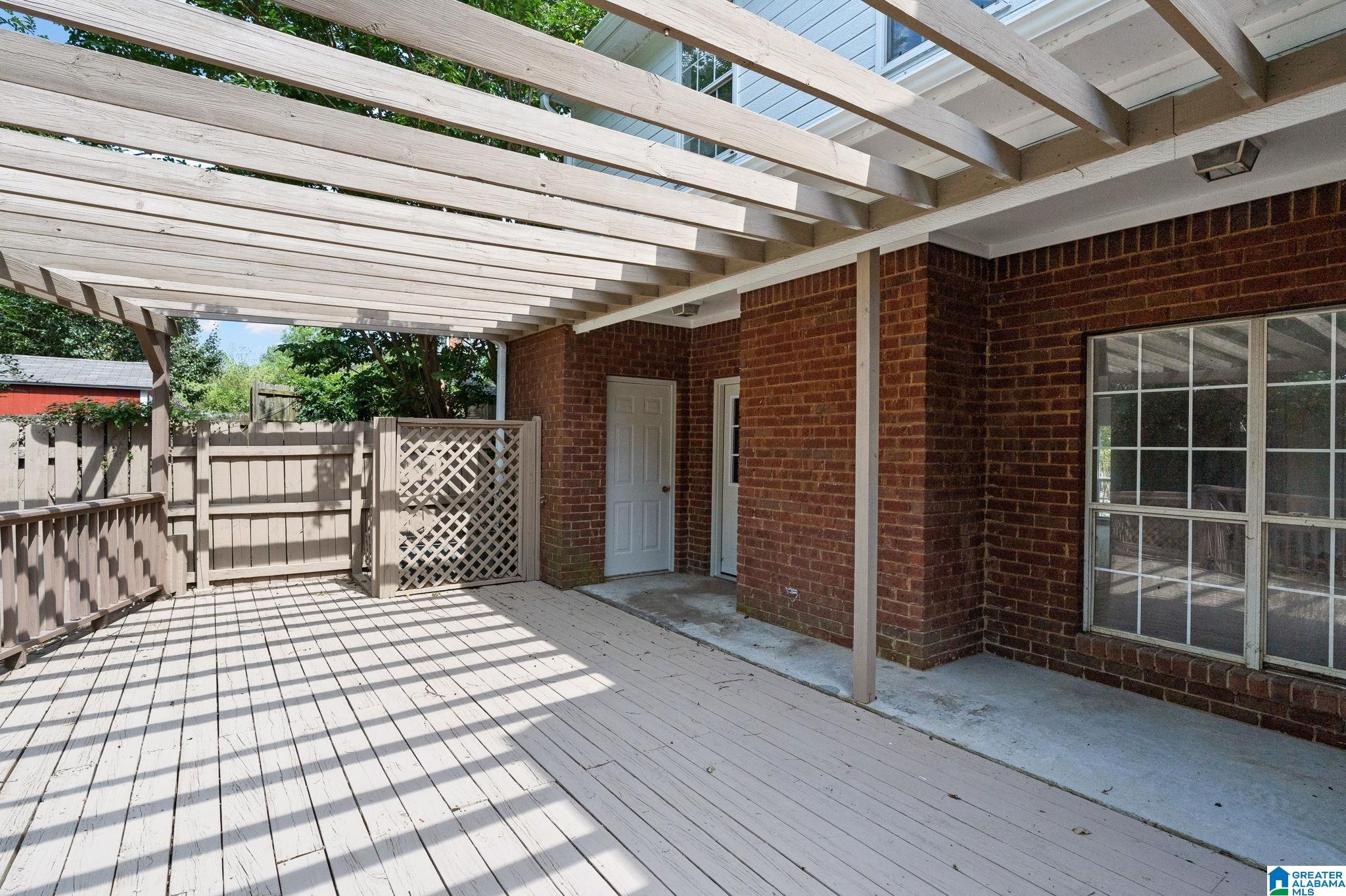 558 TREYMOOR LAKE CIRCLE