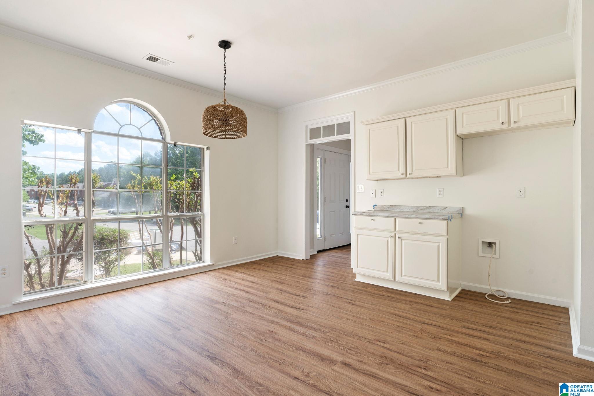 558 TREYMOOR LAKE CIRCLE