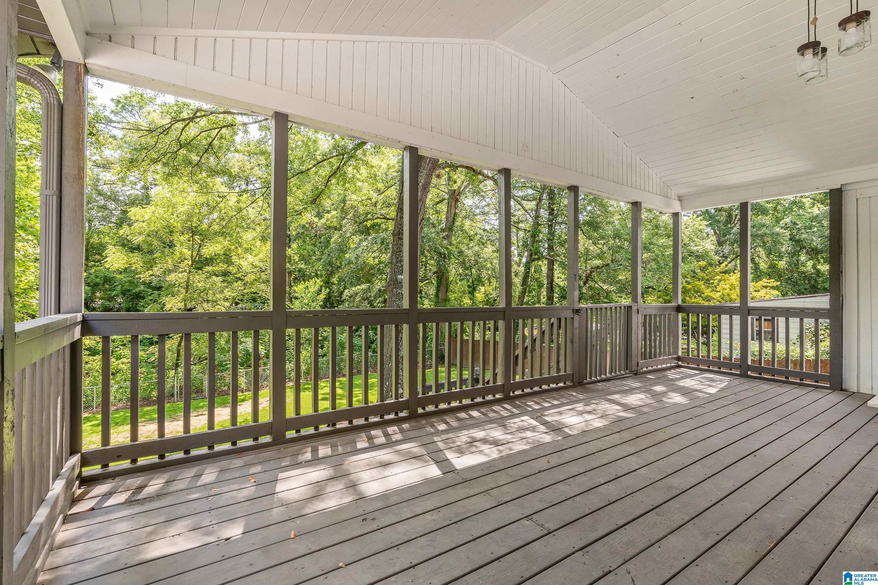 724 CROSSCREEK TRAIL