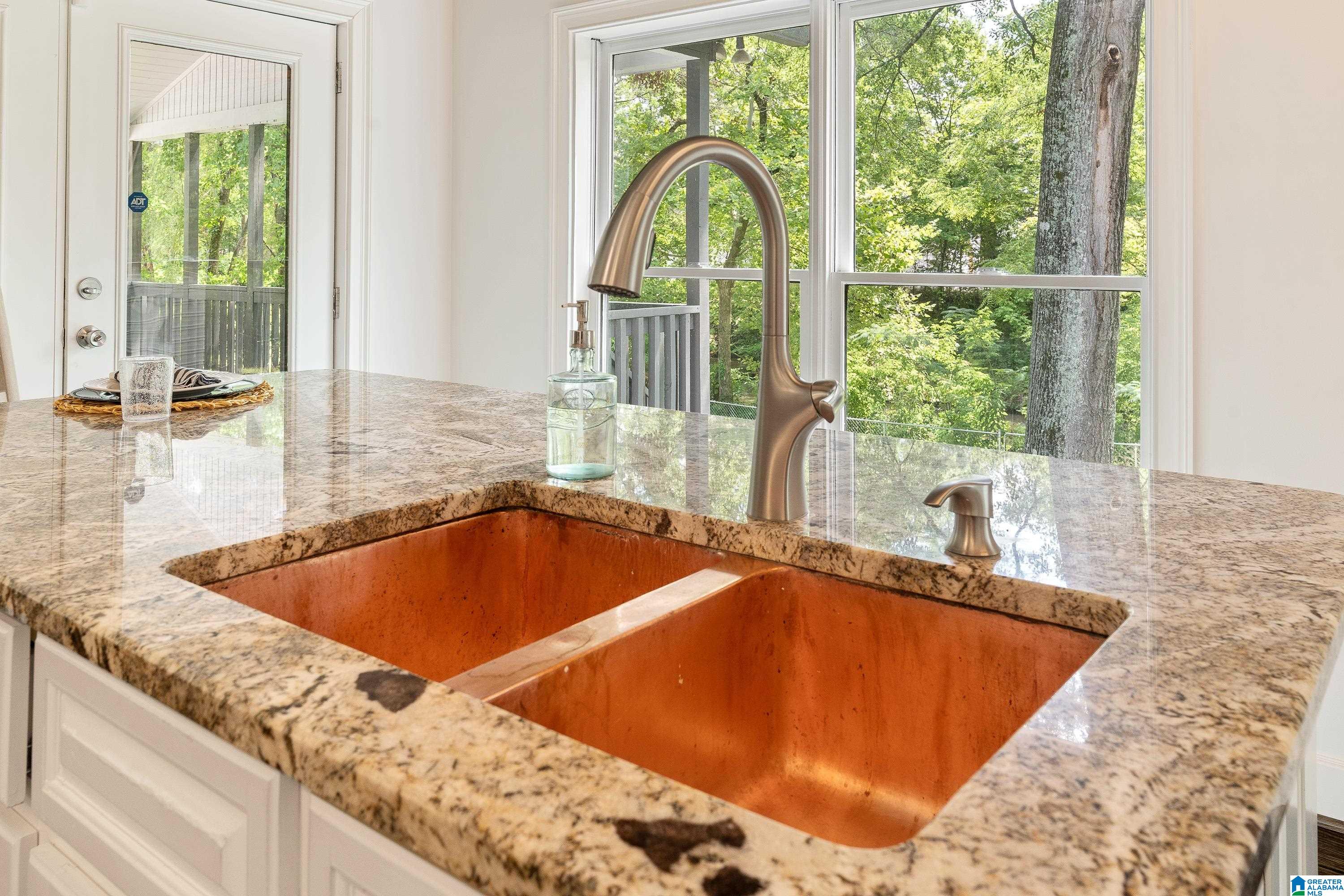 724 CROSSCREEK TRAIL