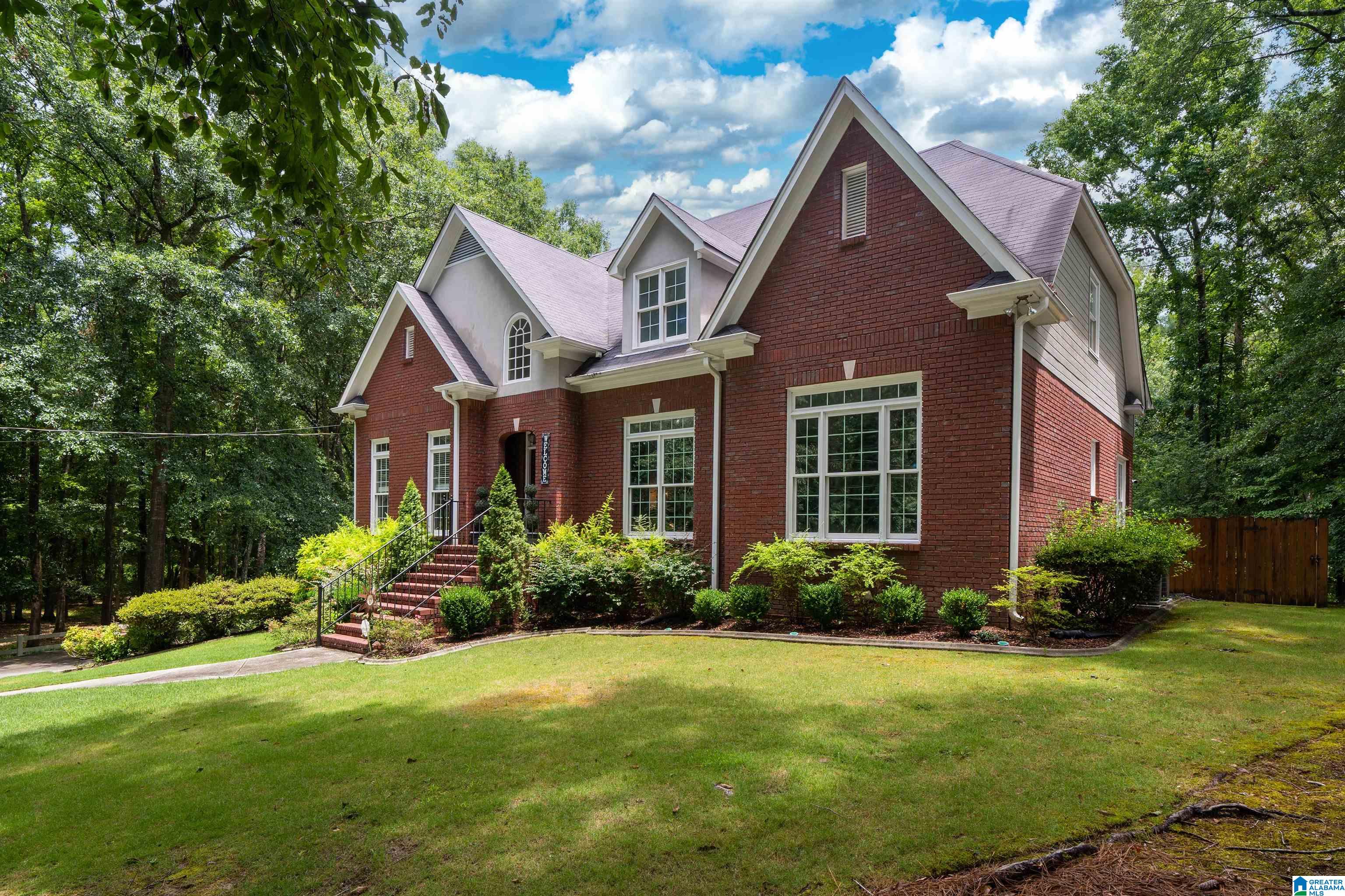 101 LAKEWOOD DRIVE