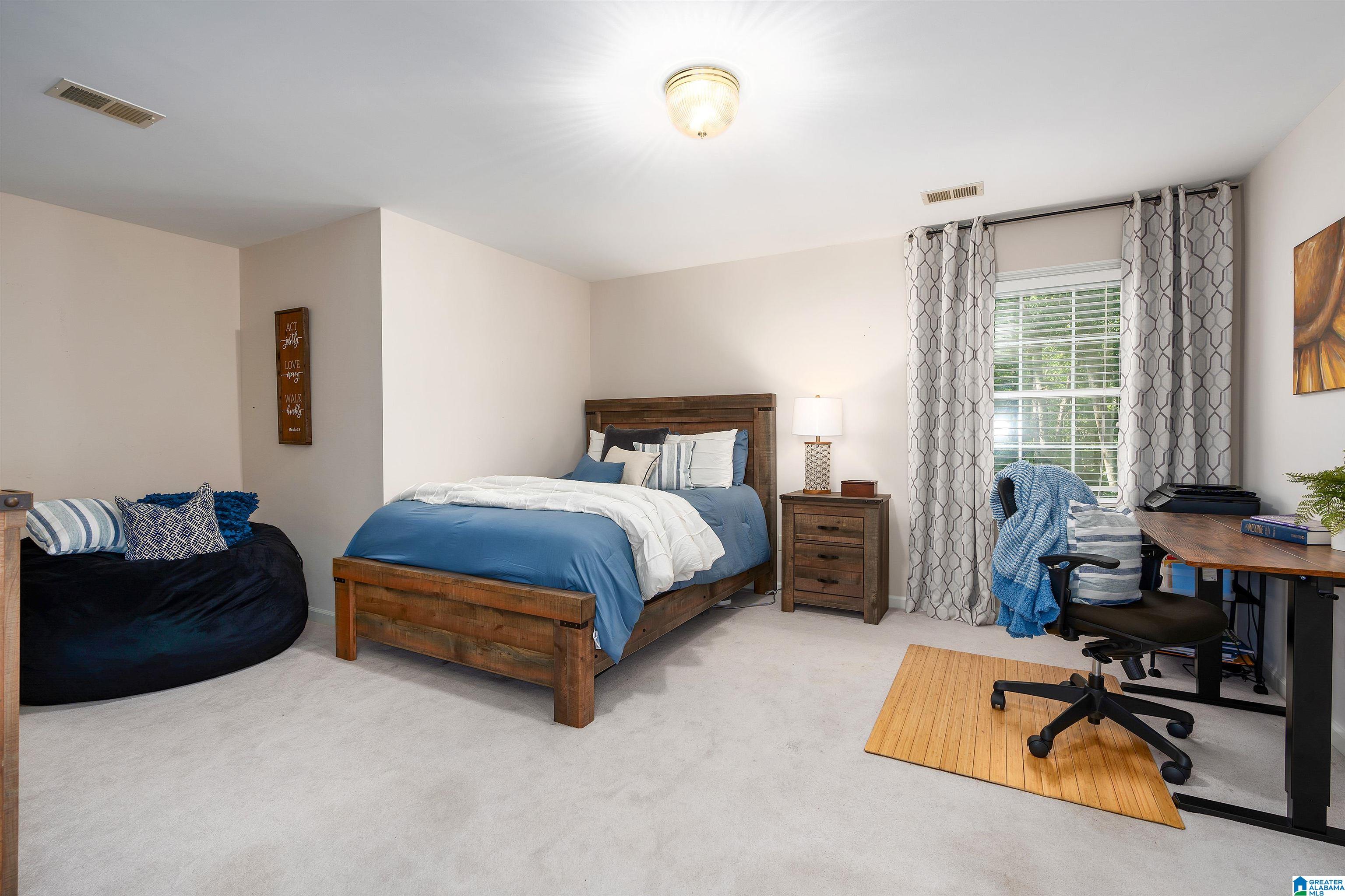 101 LAKEWOOD DRIVE