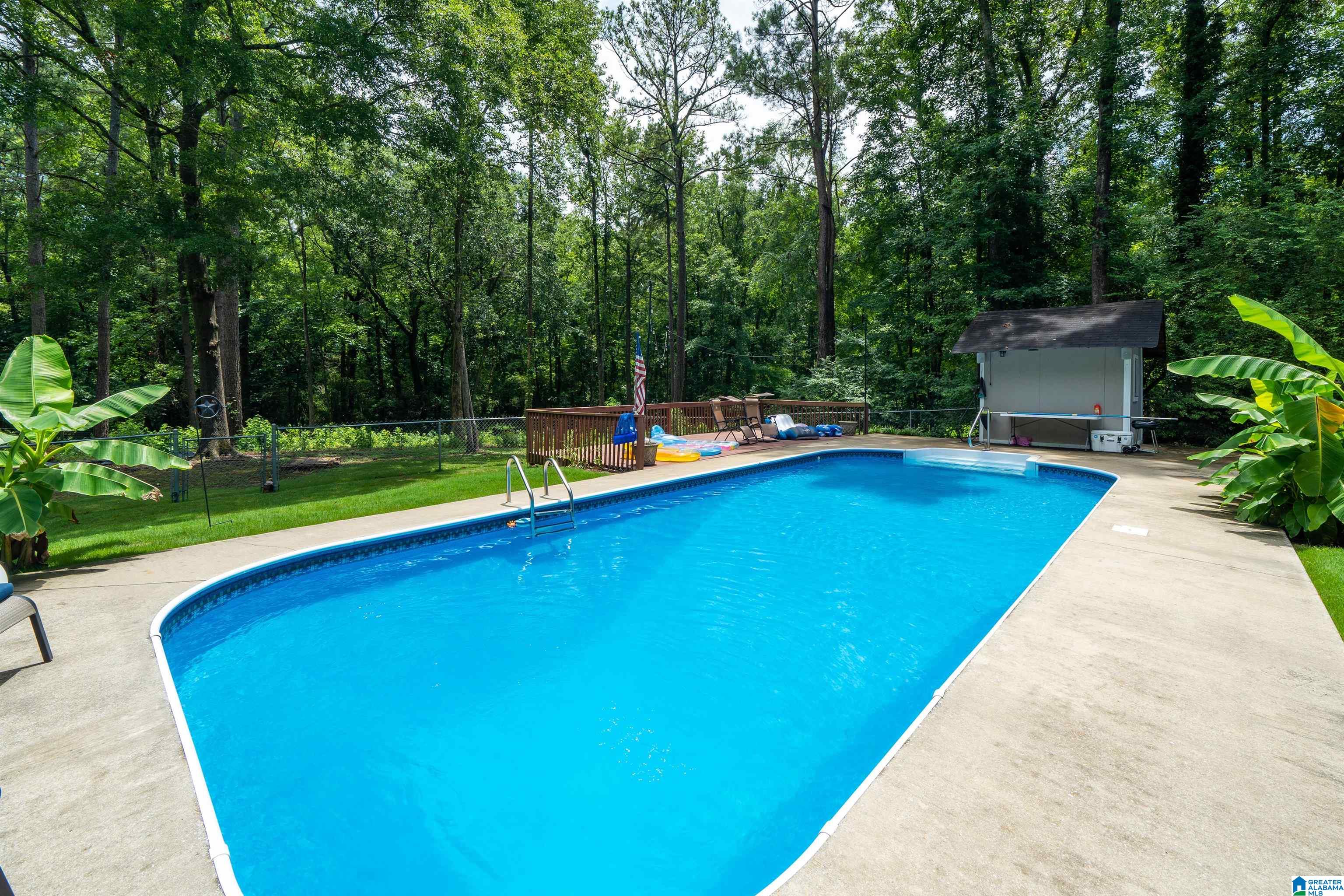 101 LAKEWOOD DRIVE