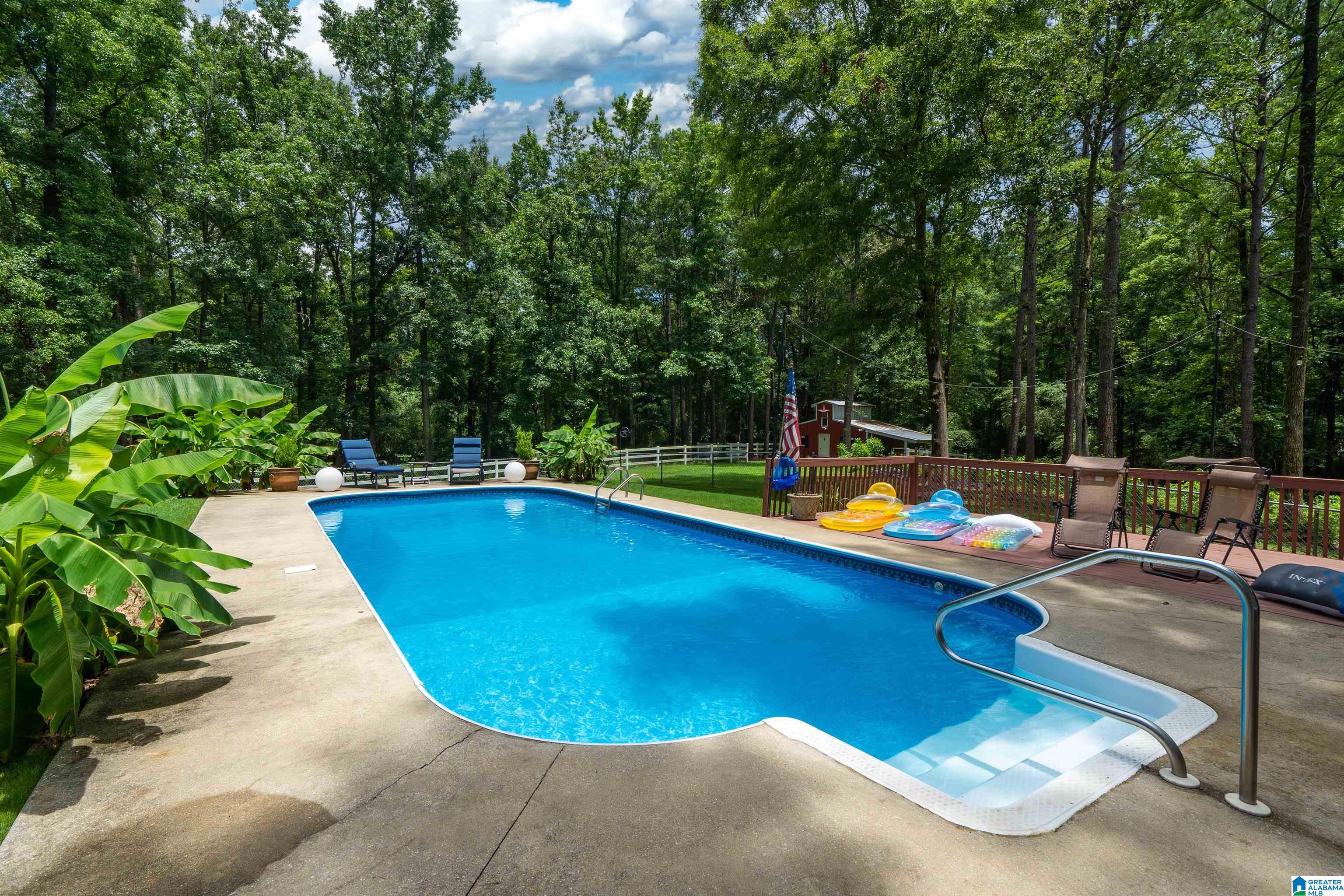 101 LAKEWOOD DRIVE