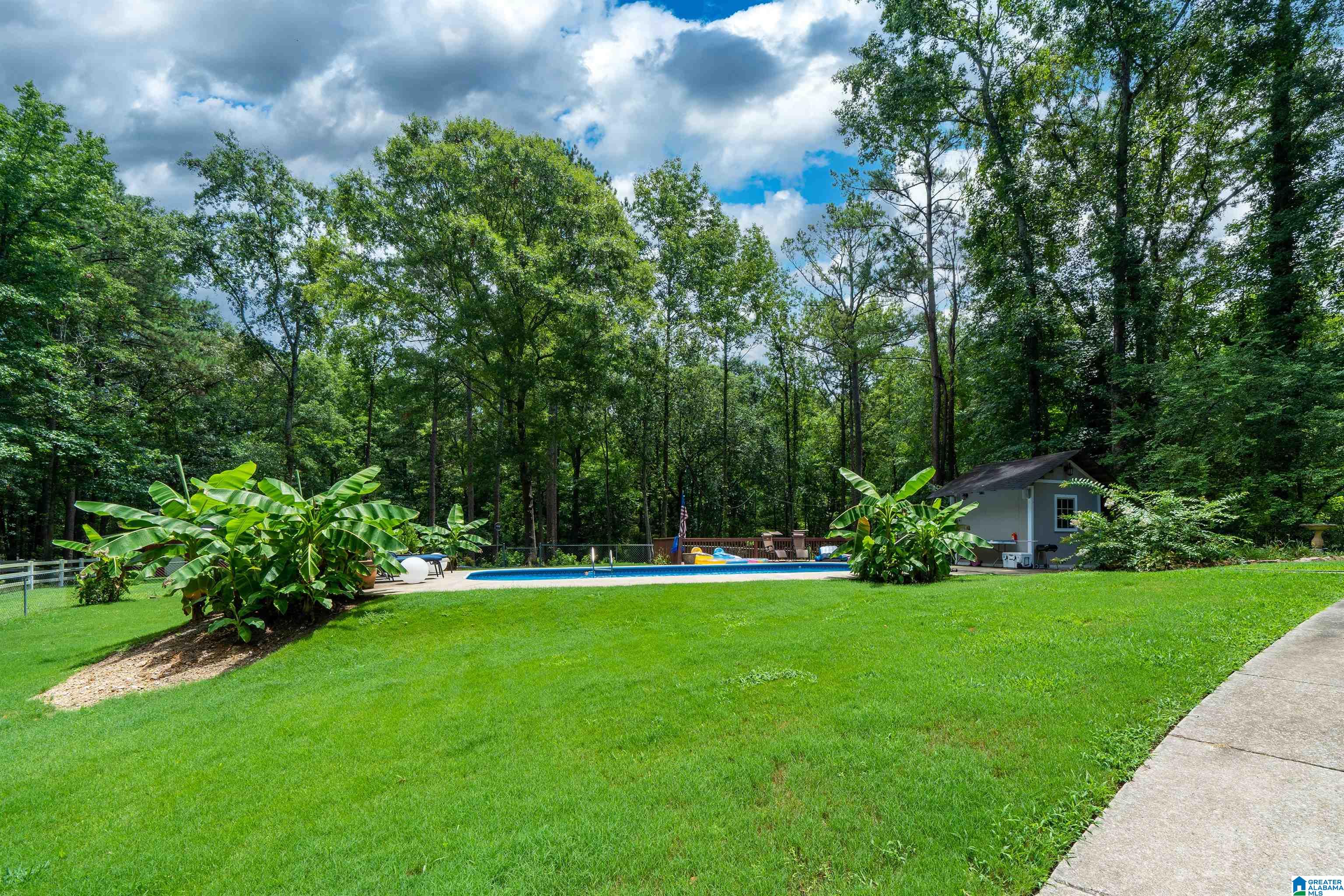 101 LAKEWOOD DRIVE