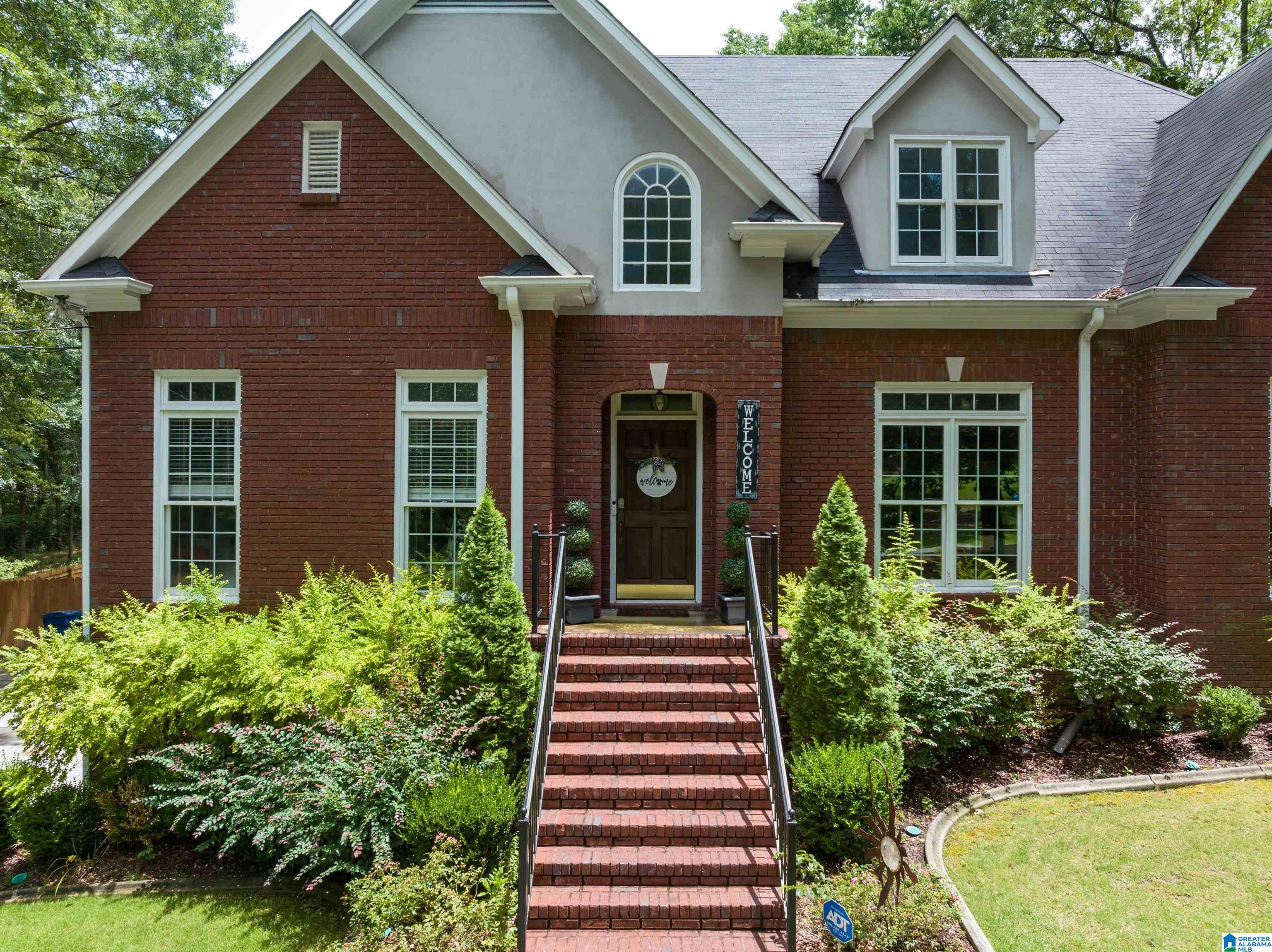 101 LAKEWOOD DRIVE