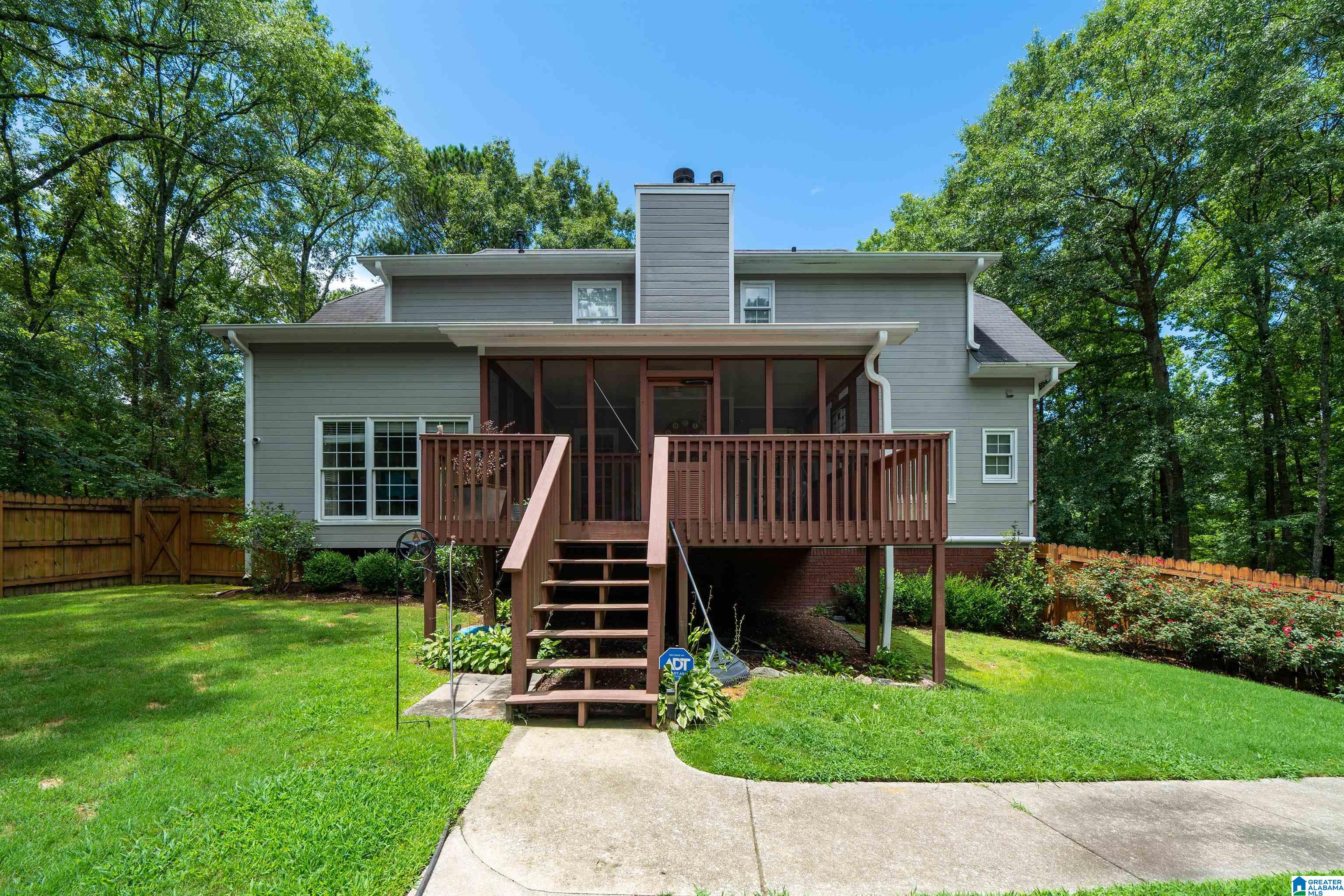 101 LAKEWOOD DRIVE