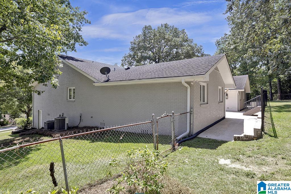 2601 CREEKVIEW DRIVE