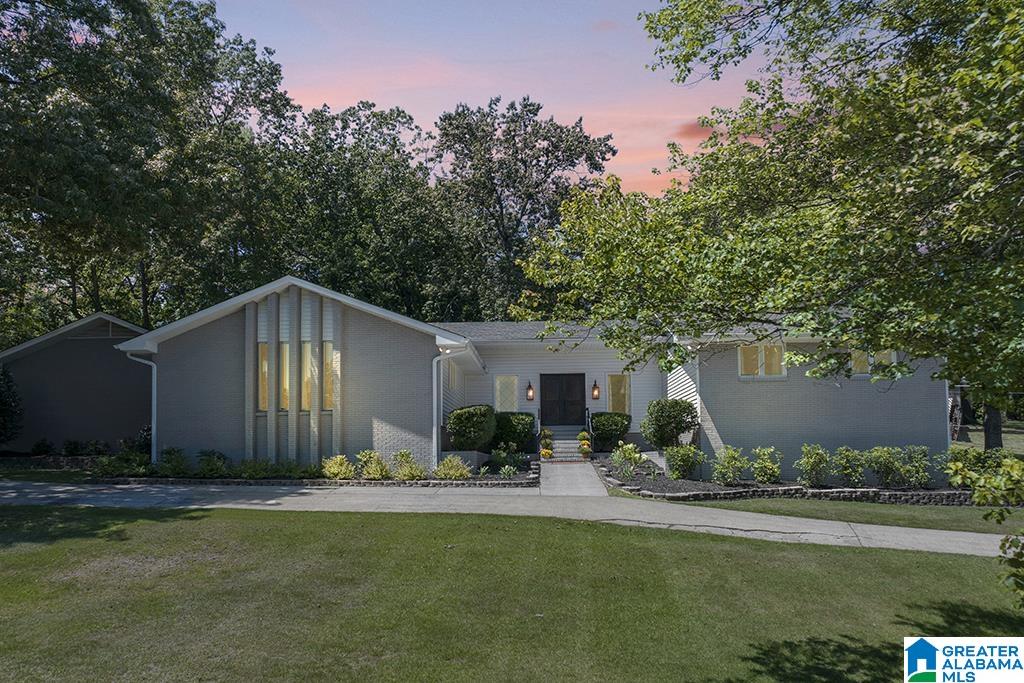 2601 CREEKVIEW DRIVE