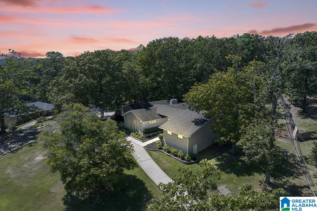 2601 CREEKVIEW DRIVE