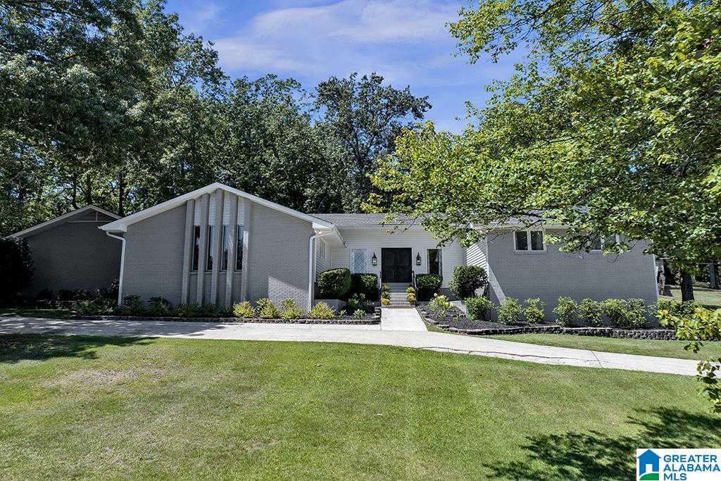 2601 CREEKVIEW DRIVE