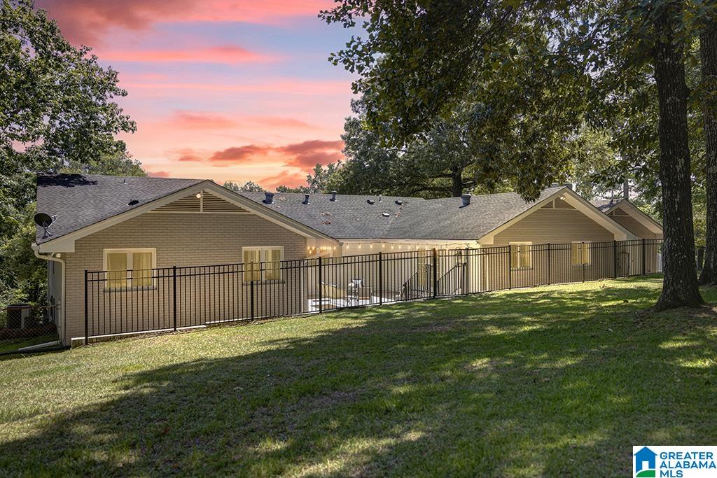 2601 CREEKVIEW DRIVE
