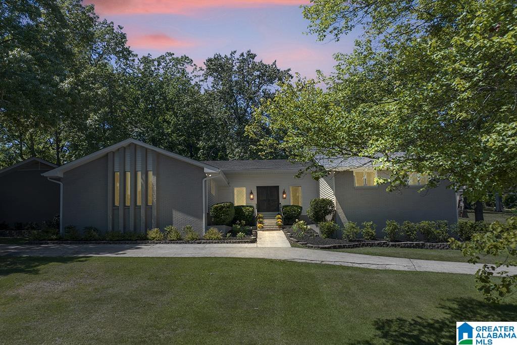 2601 CREEKVIEW DRIVE