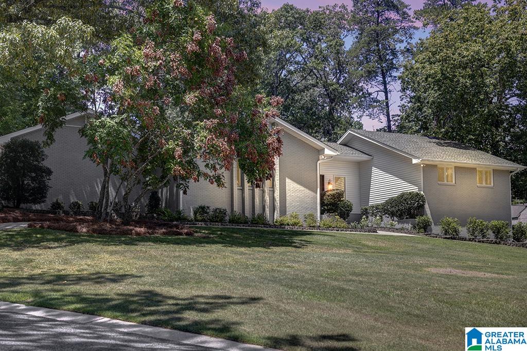2601 CREEKVIEW DRIVE