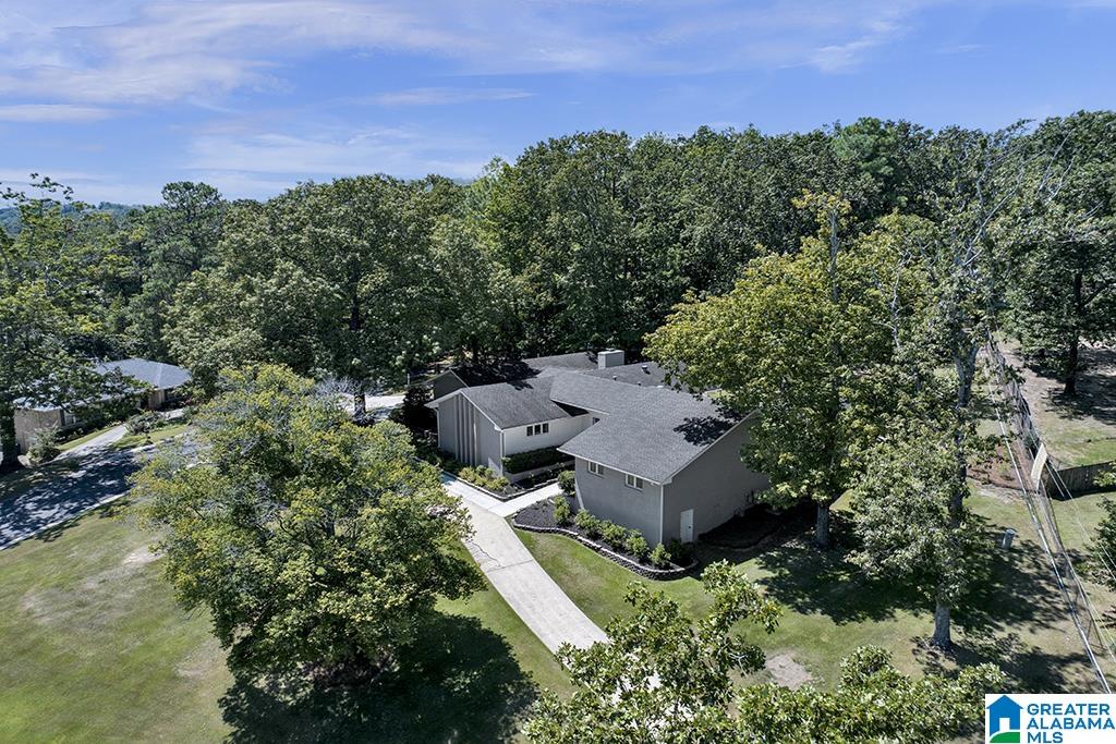 2601 CREEKVIEW DRIVE