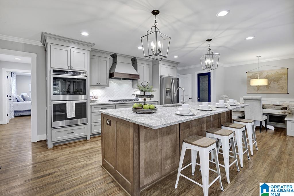 2601 CREEKVIEW DRIVE