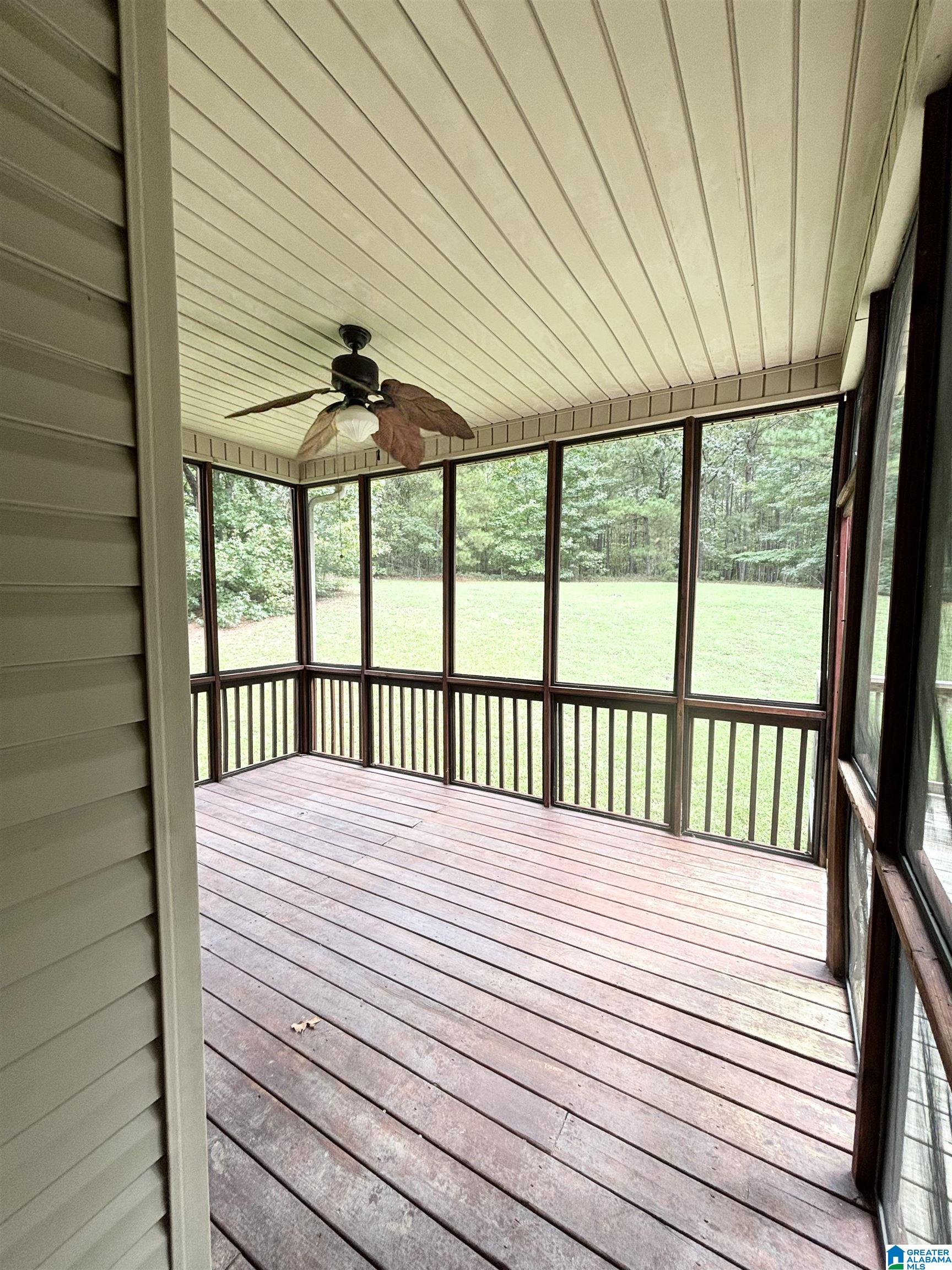 601 EMERALD TRACE