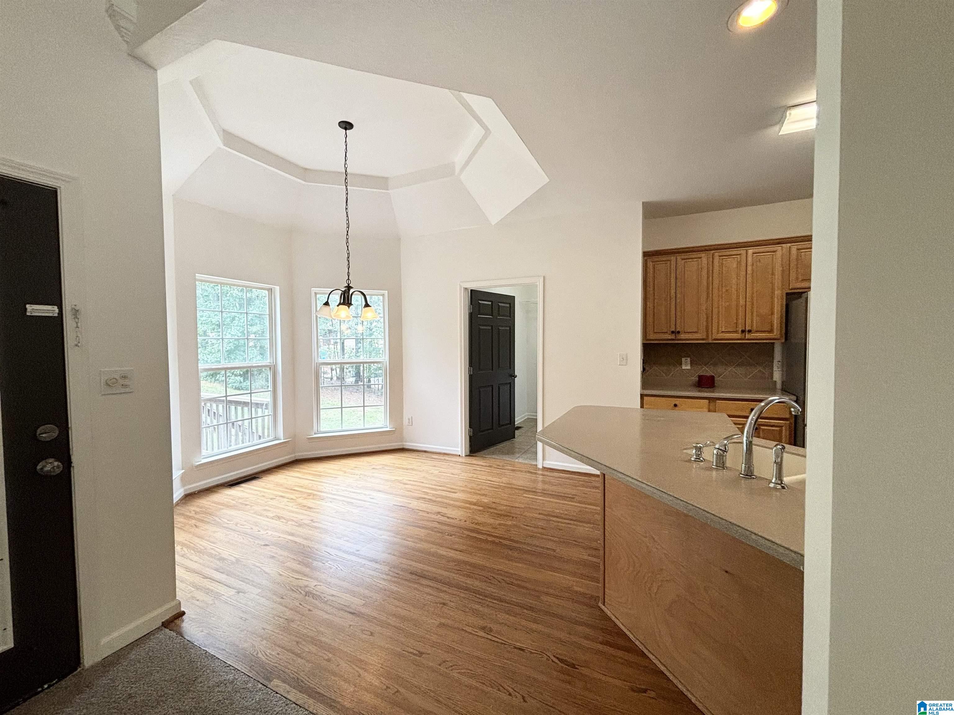 601 EMERALD TRACE