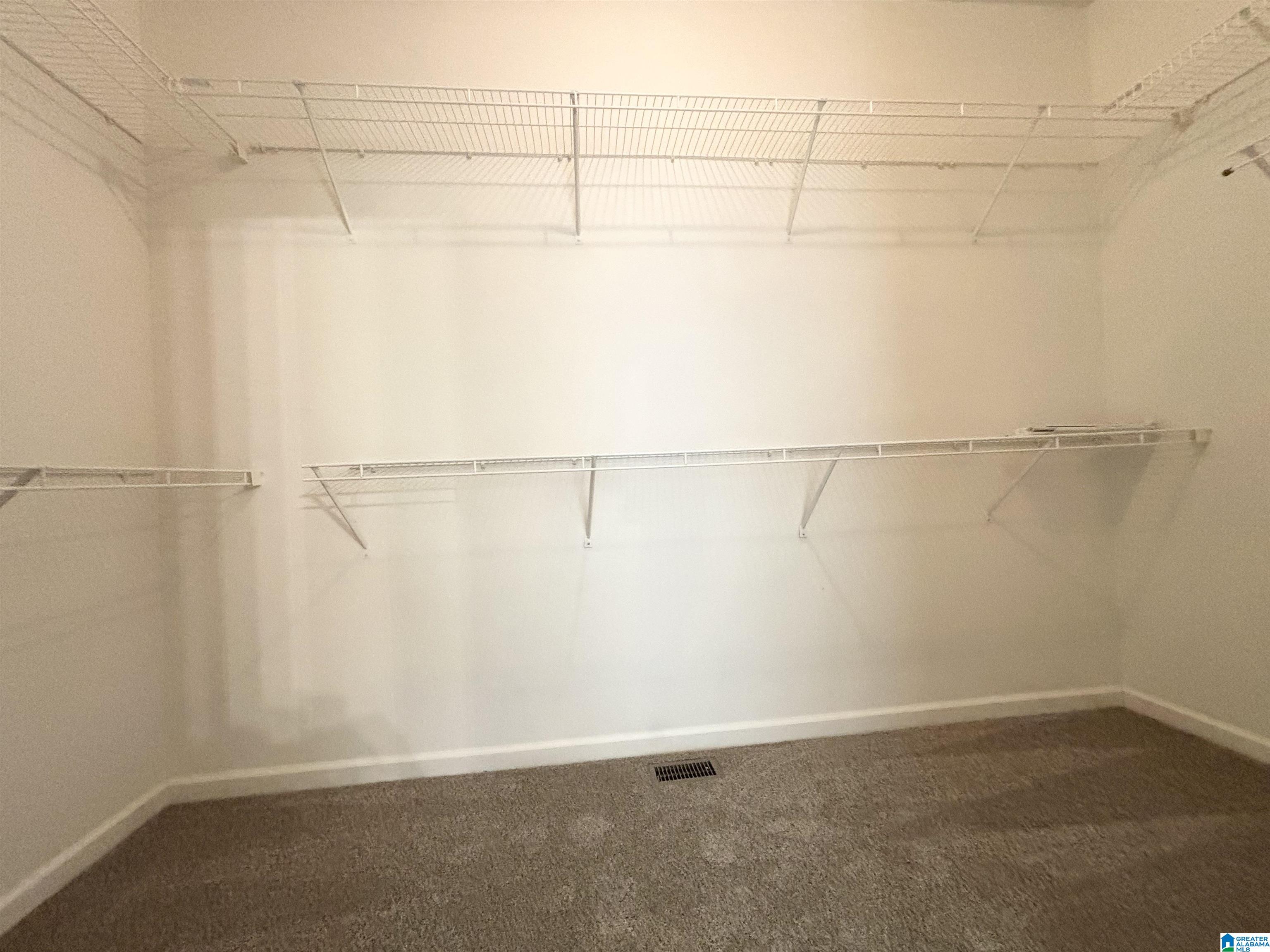 601 EMERALD TRACE