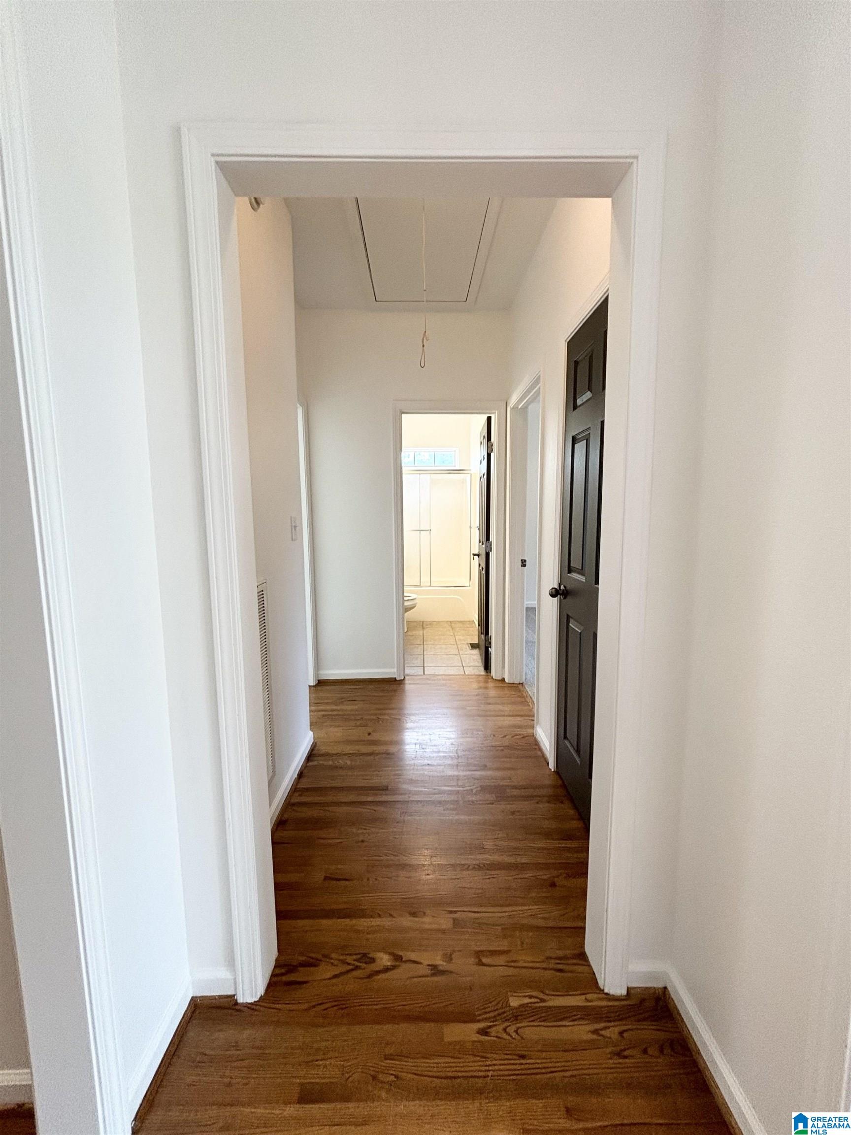 601 EMERALD TRACE
