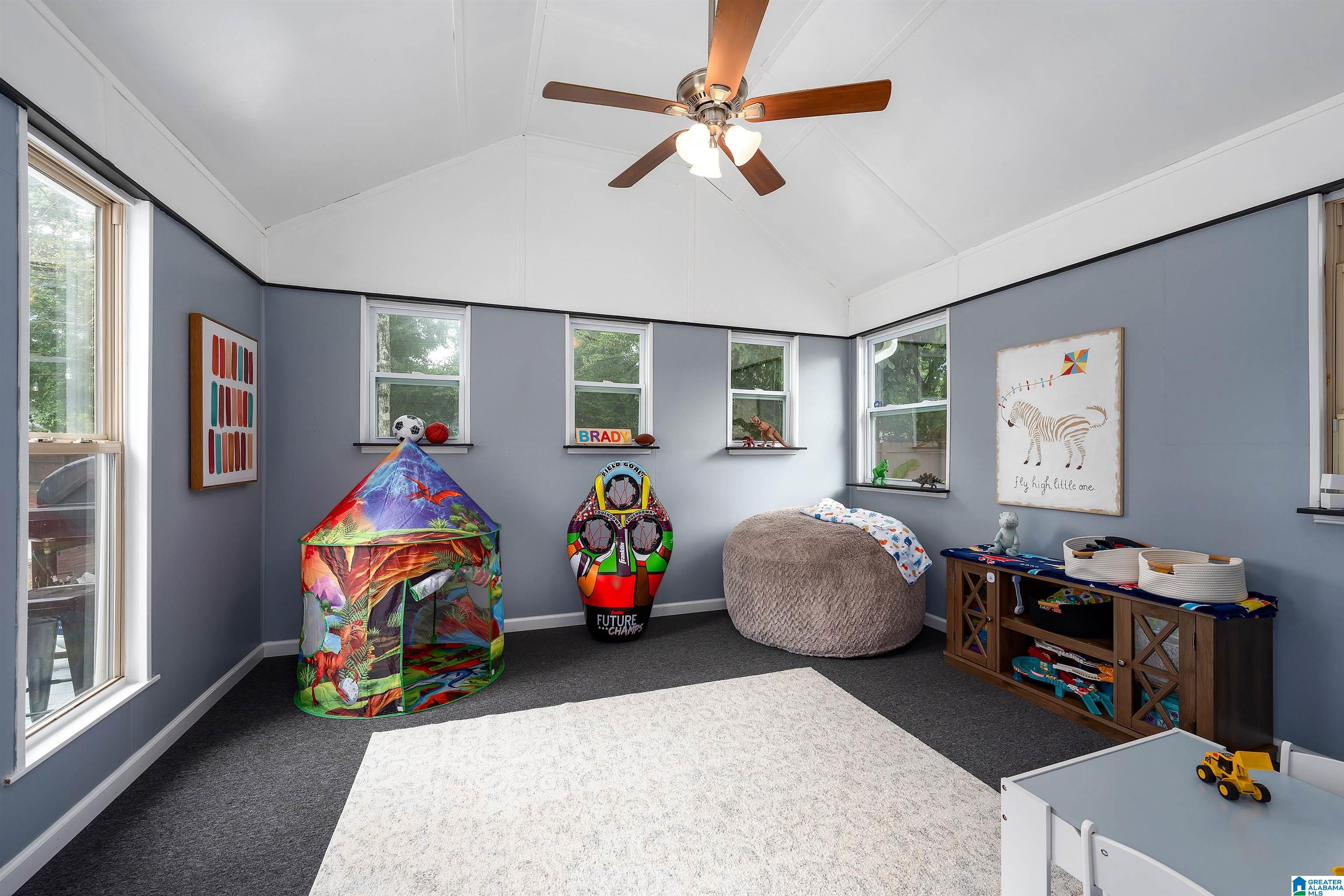 1520 TIMBER DRIVE