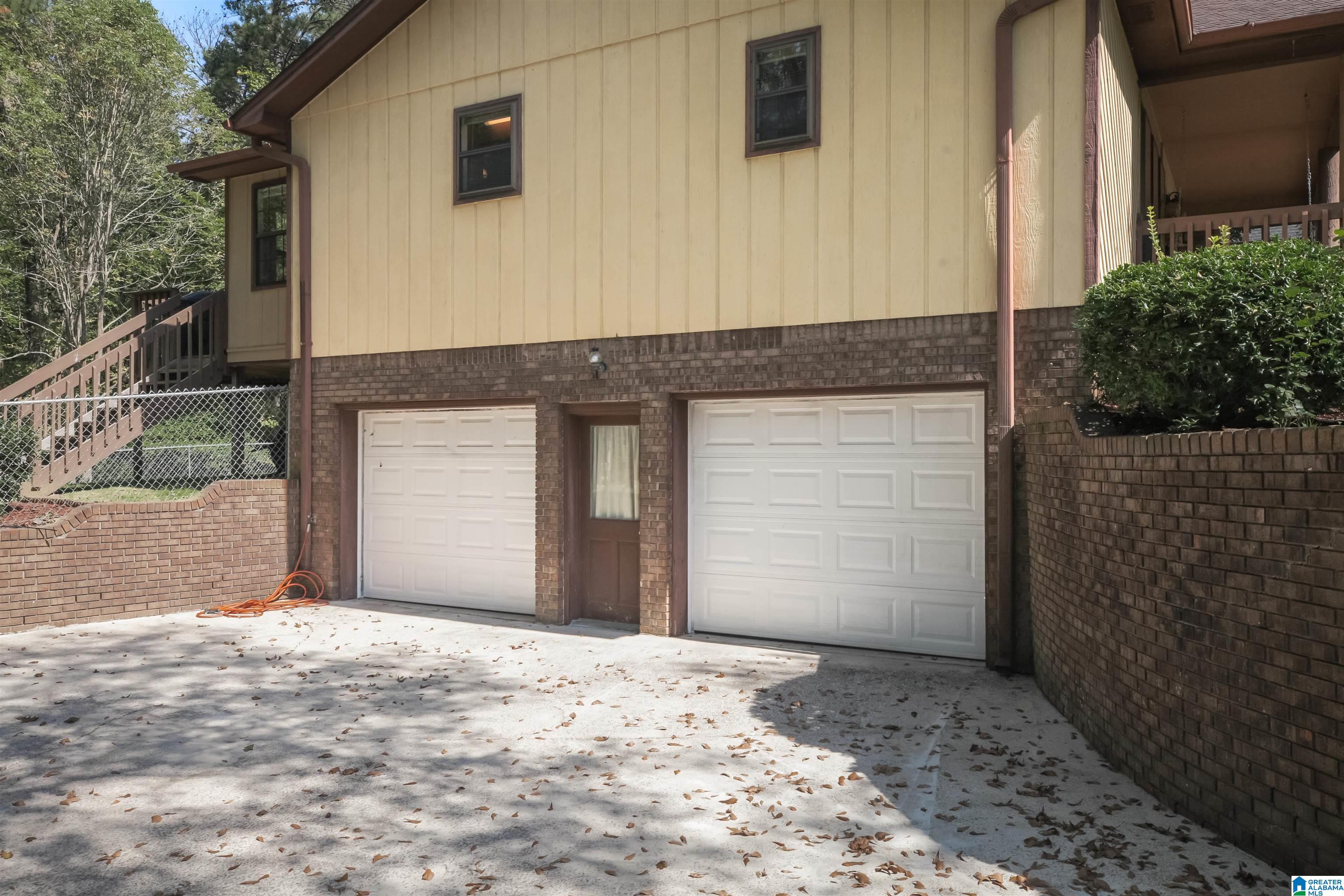 1361 MCCONNELL LANE