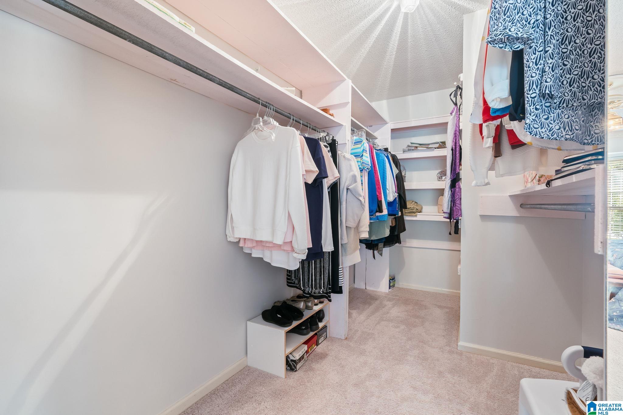 3525 MEADOW BROOK CIRCLE