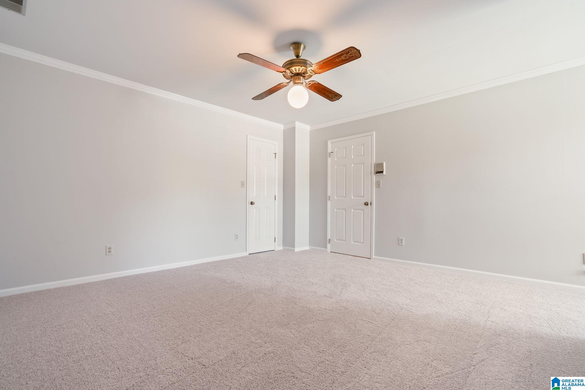 3525 MEADOW BROOK CIRCLE