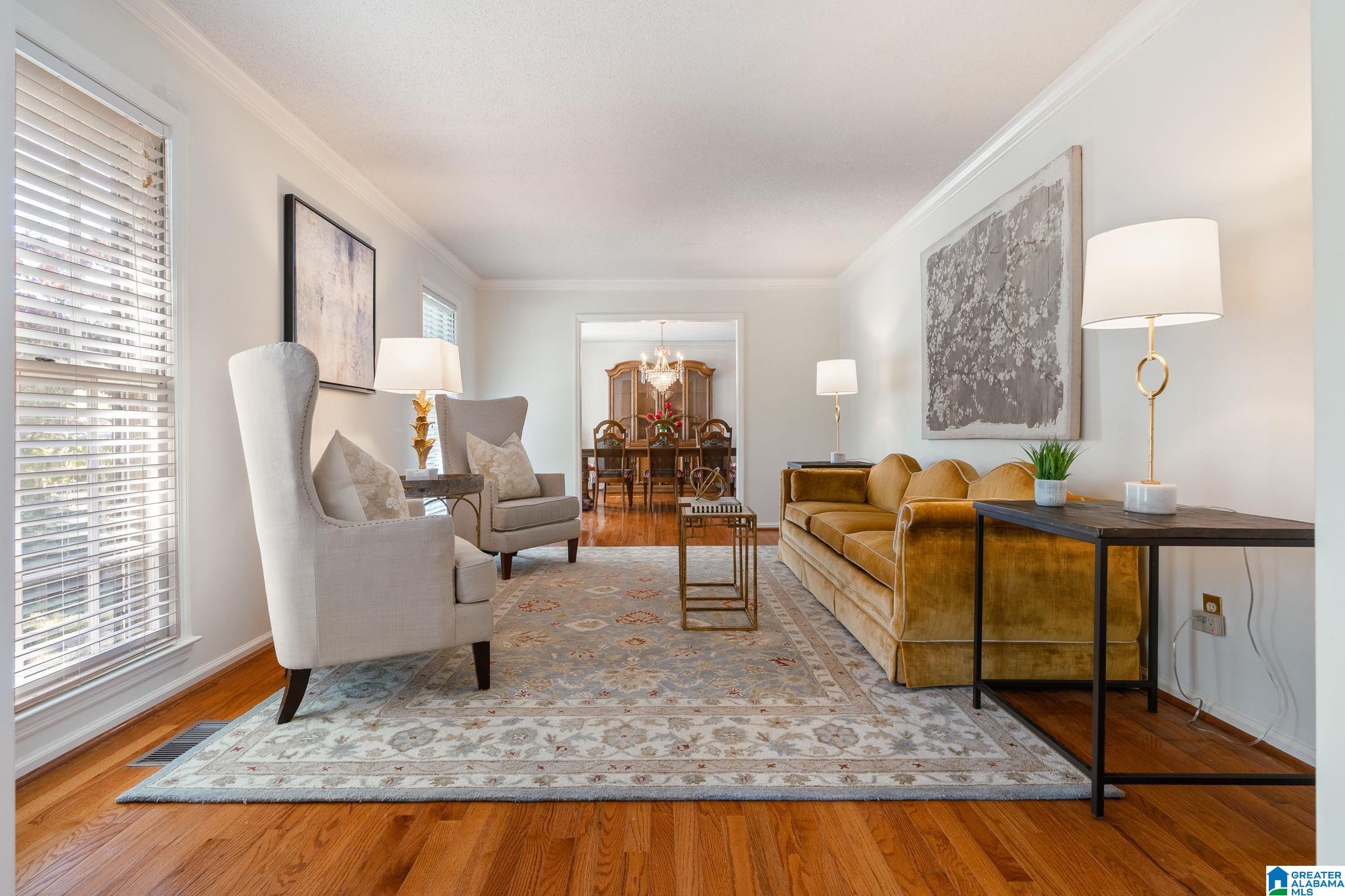 3525 MEADOW BROOK CIRCLE