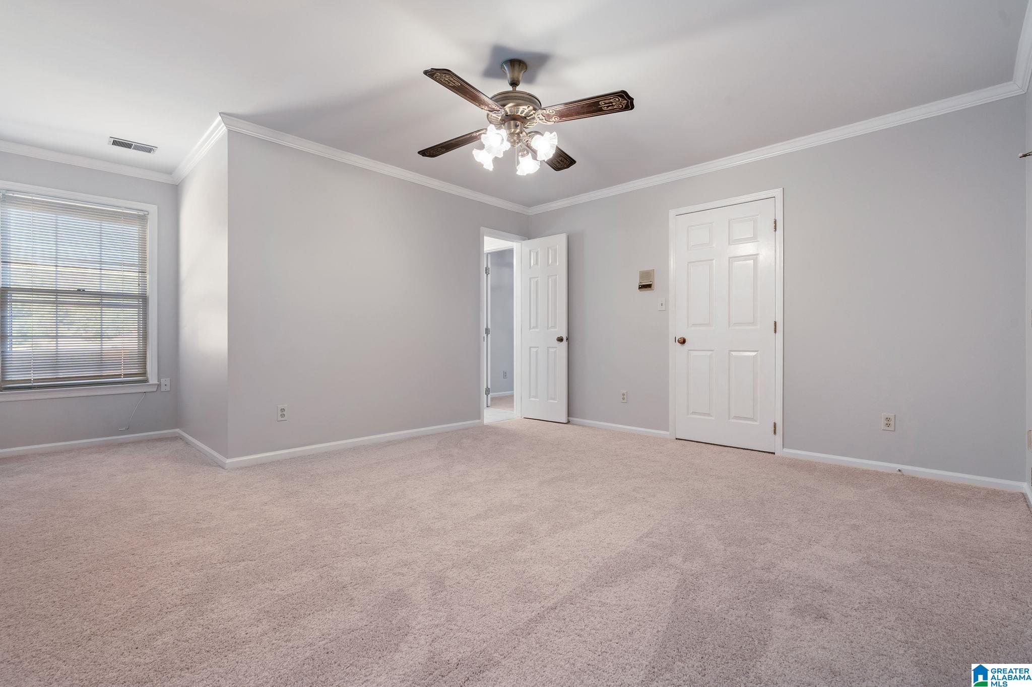 3525 MEADOW BROOK CIRCLE