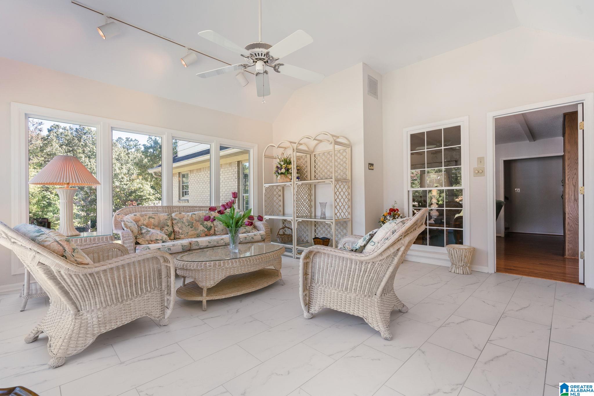 3525 MEADOW BROOK CIRCLE