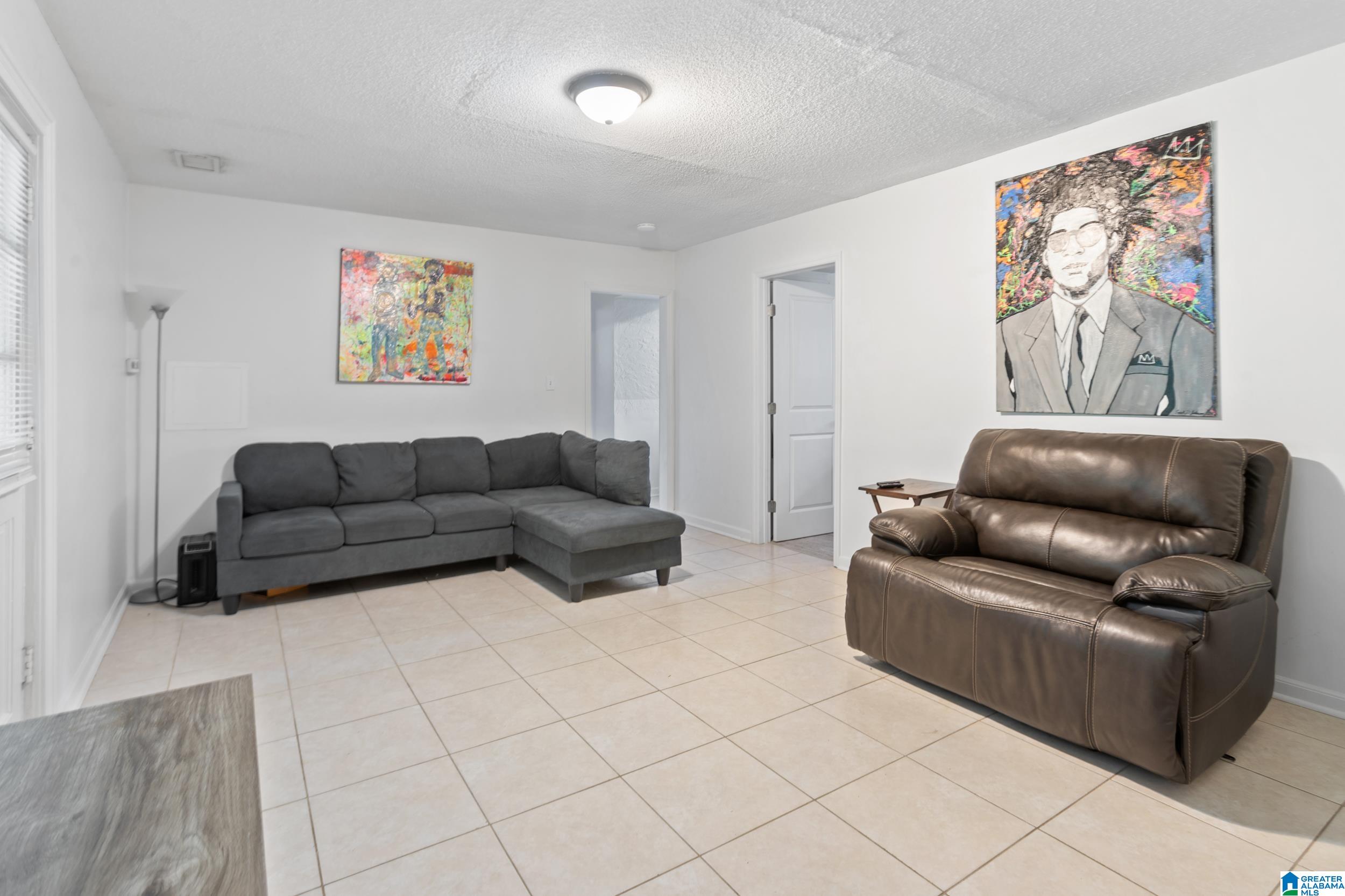 801 FRONTIER DRIVE