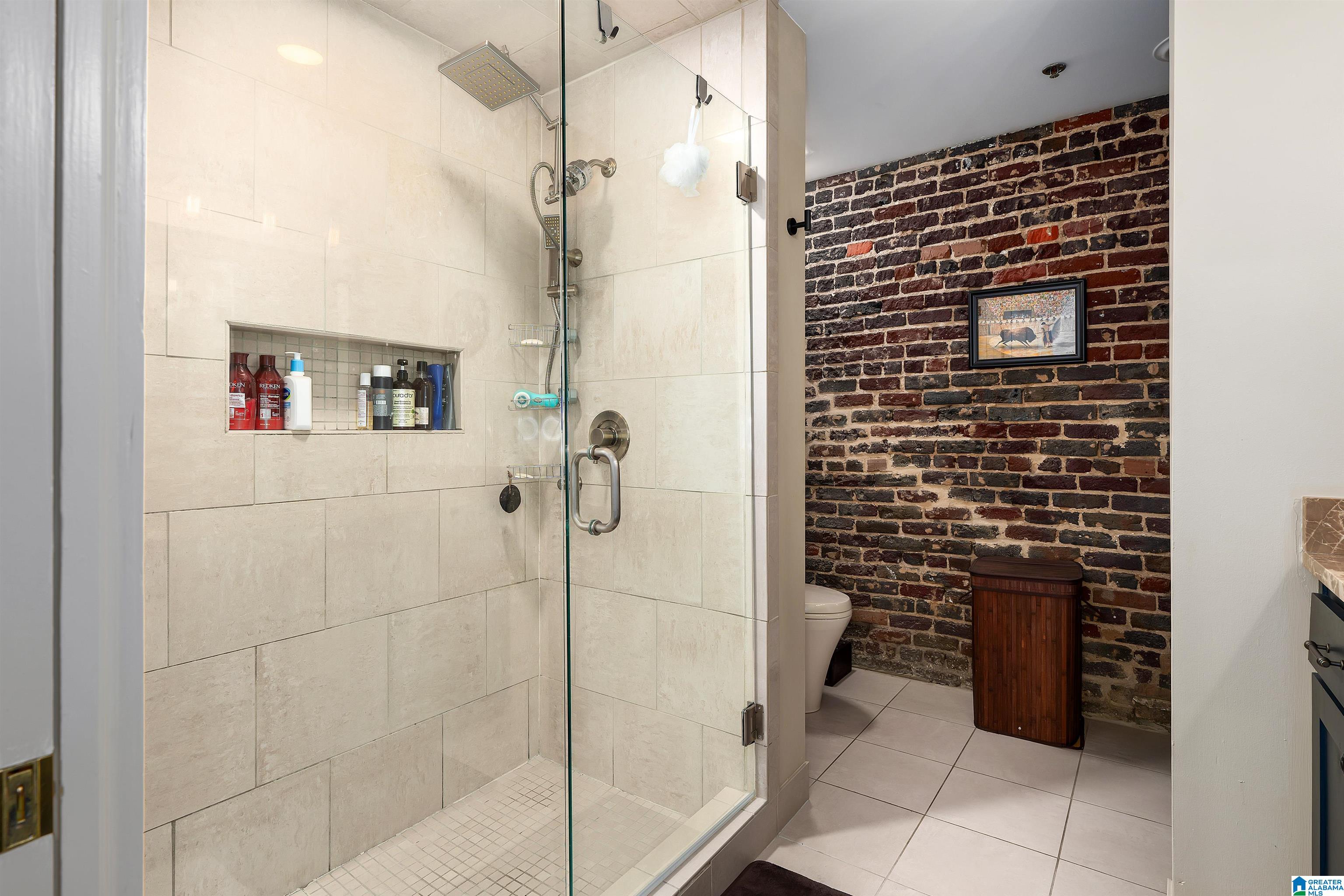 2217 2ND AVENUE N #205