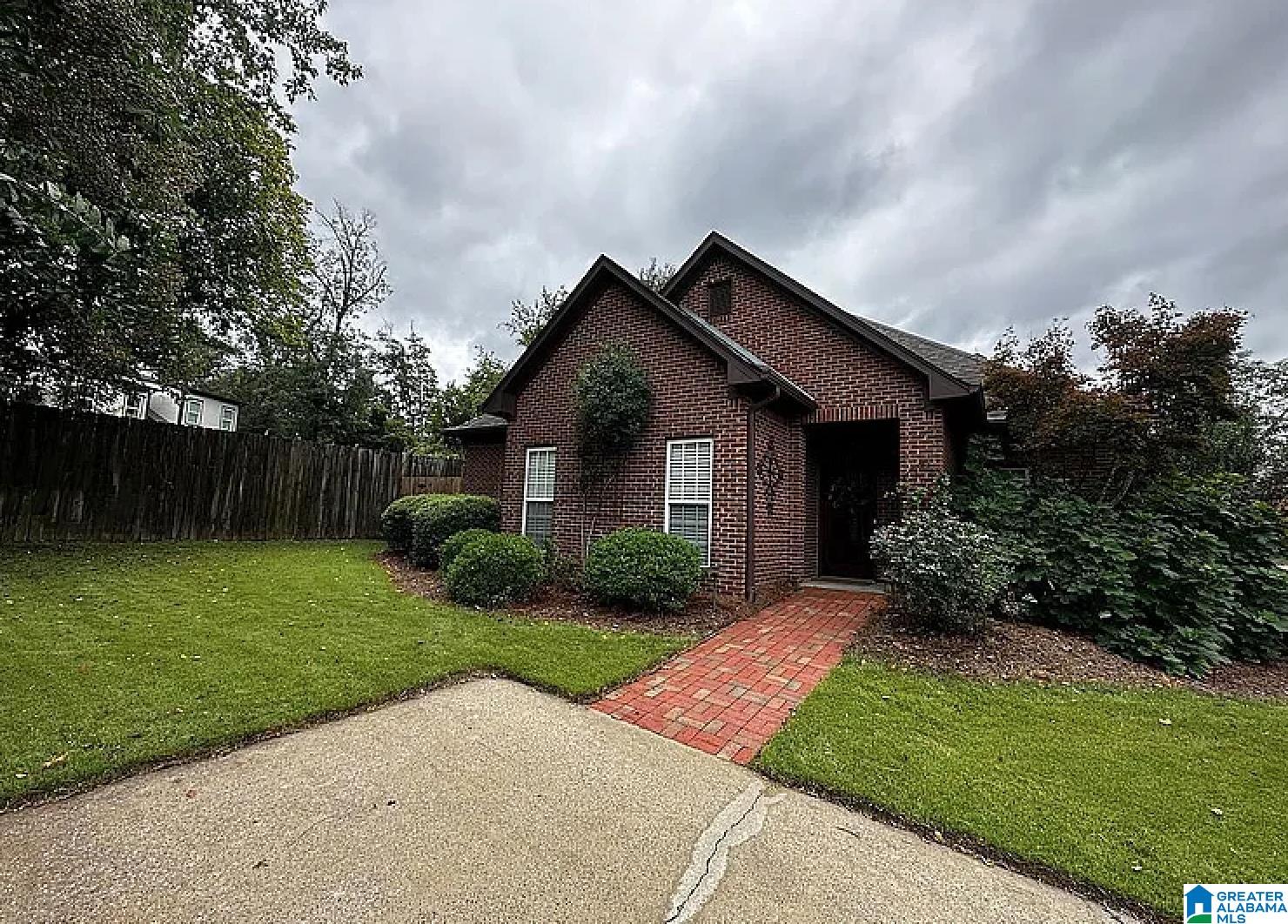 2729 PRUETT PLACE