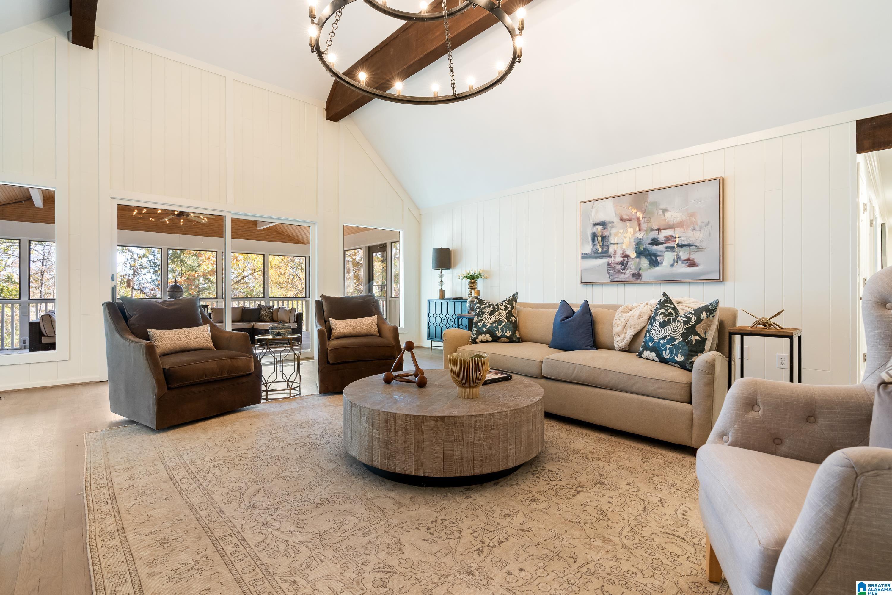1501 VERDURE COVE