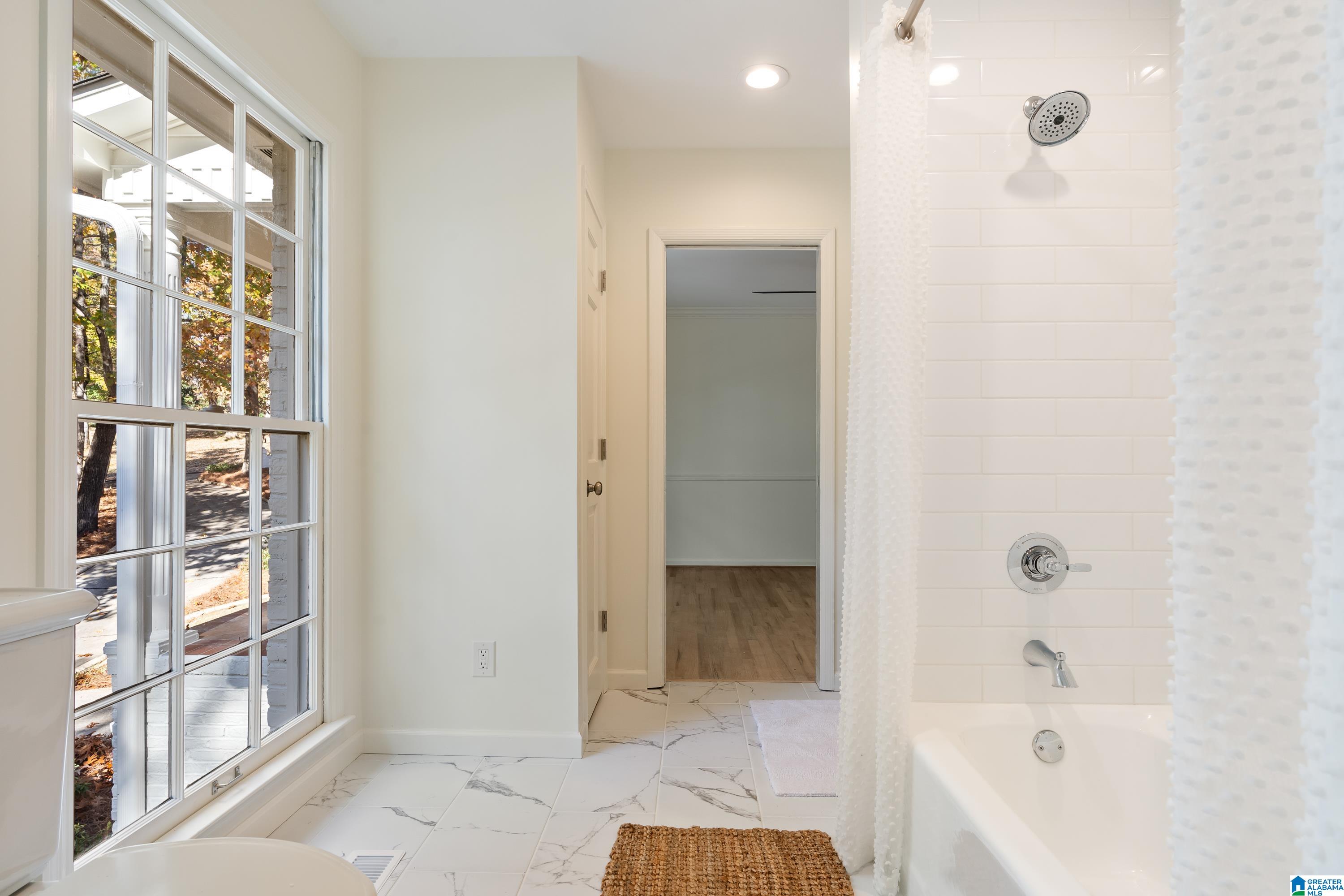 1501 VERDURE COVE
