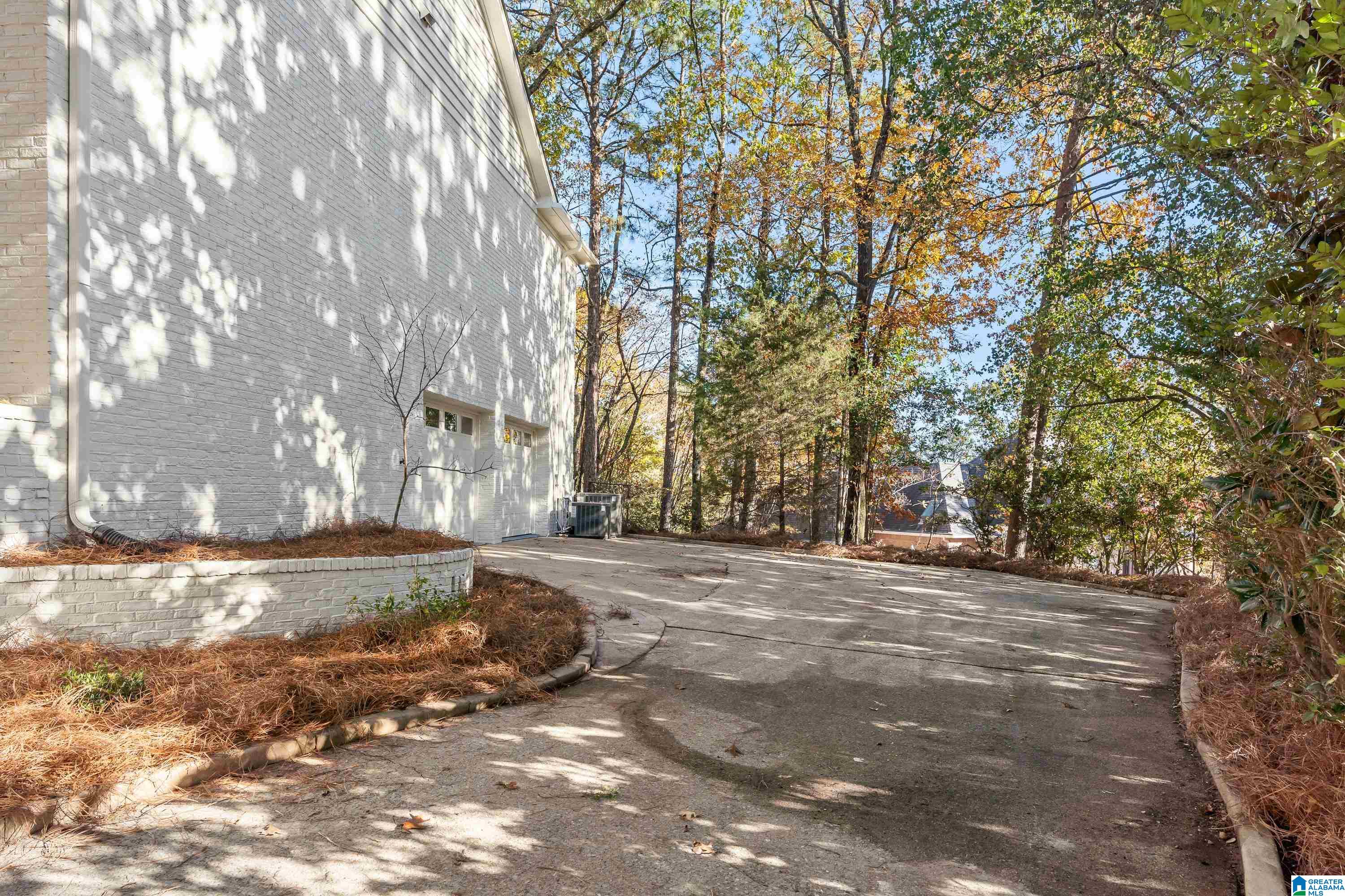 1501 VERDURE COVE