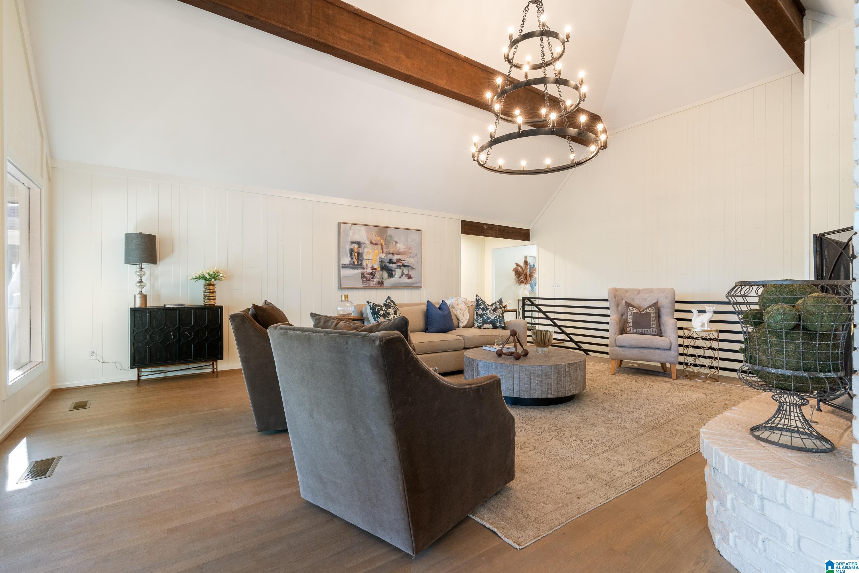 1501 VERDURE COVE