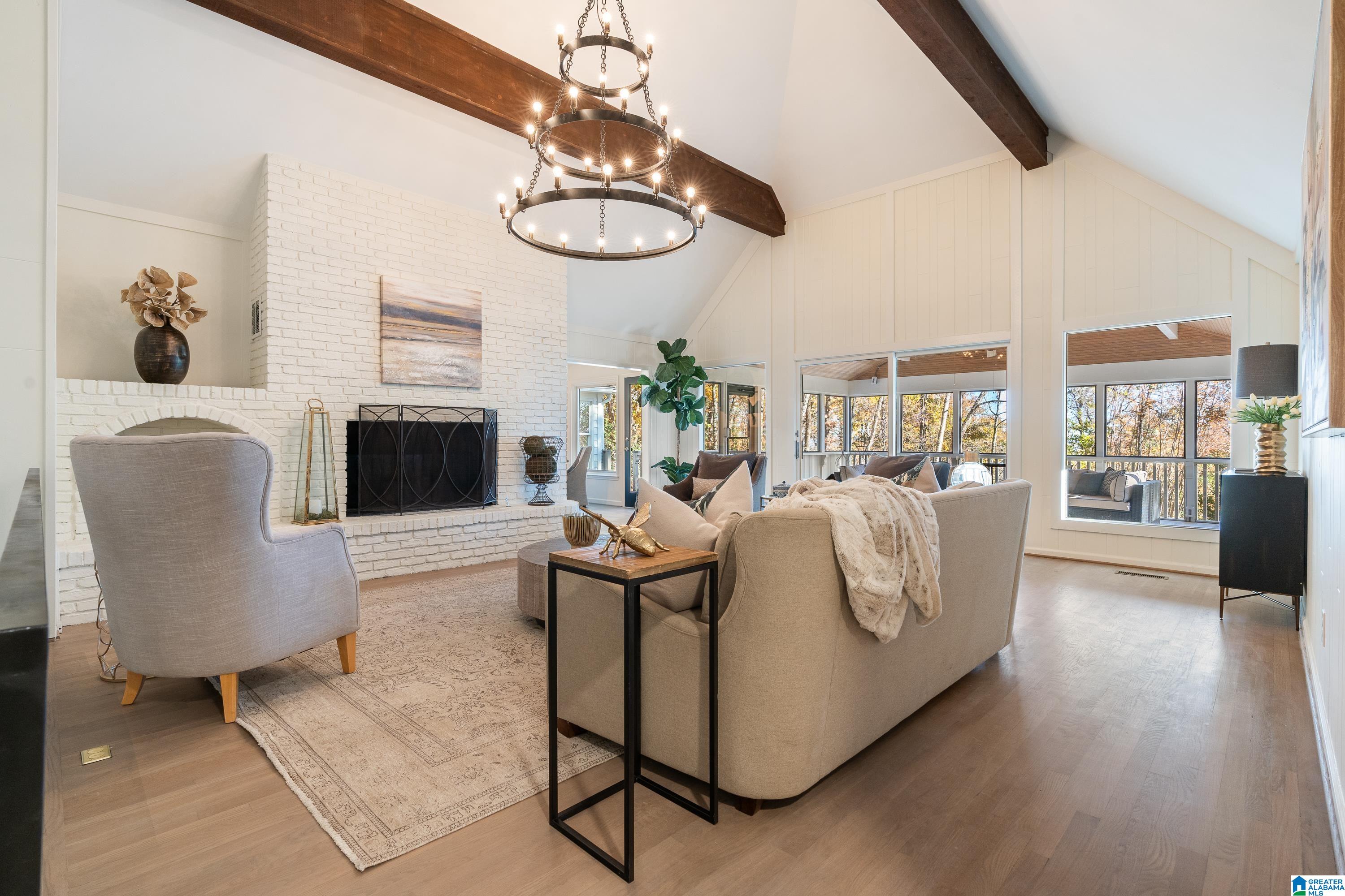 1501 VERDURE COVE