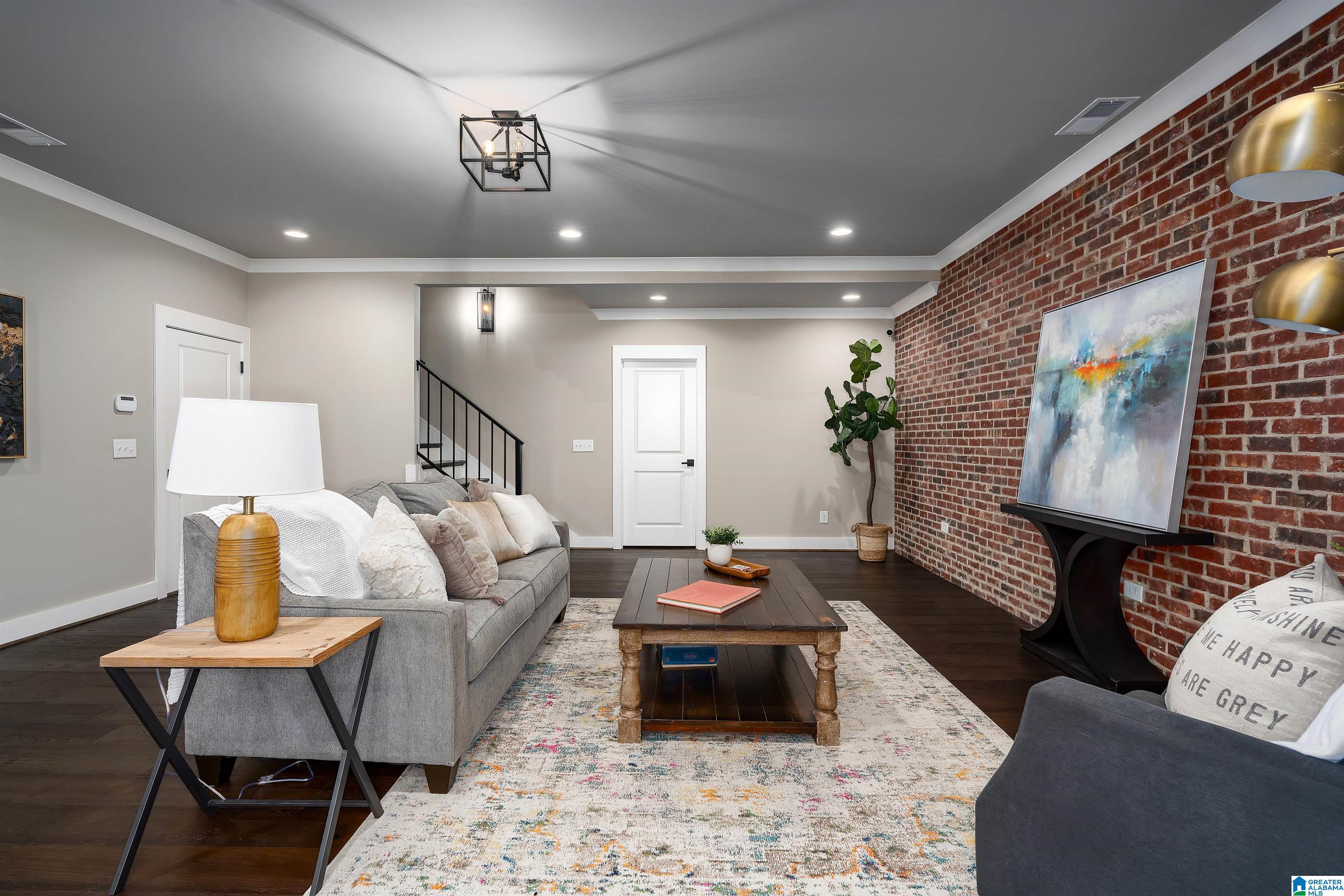 581 RESTORATION DRIVE