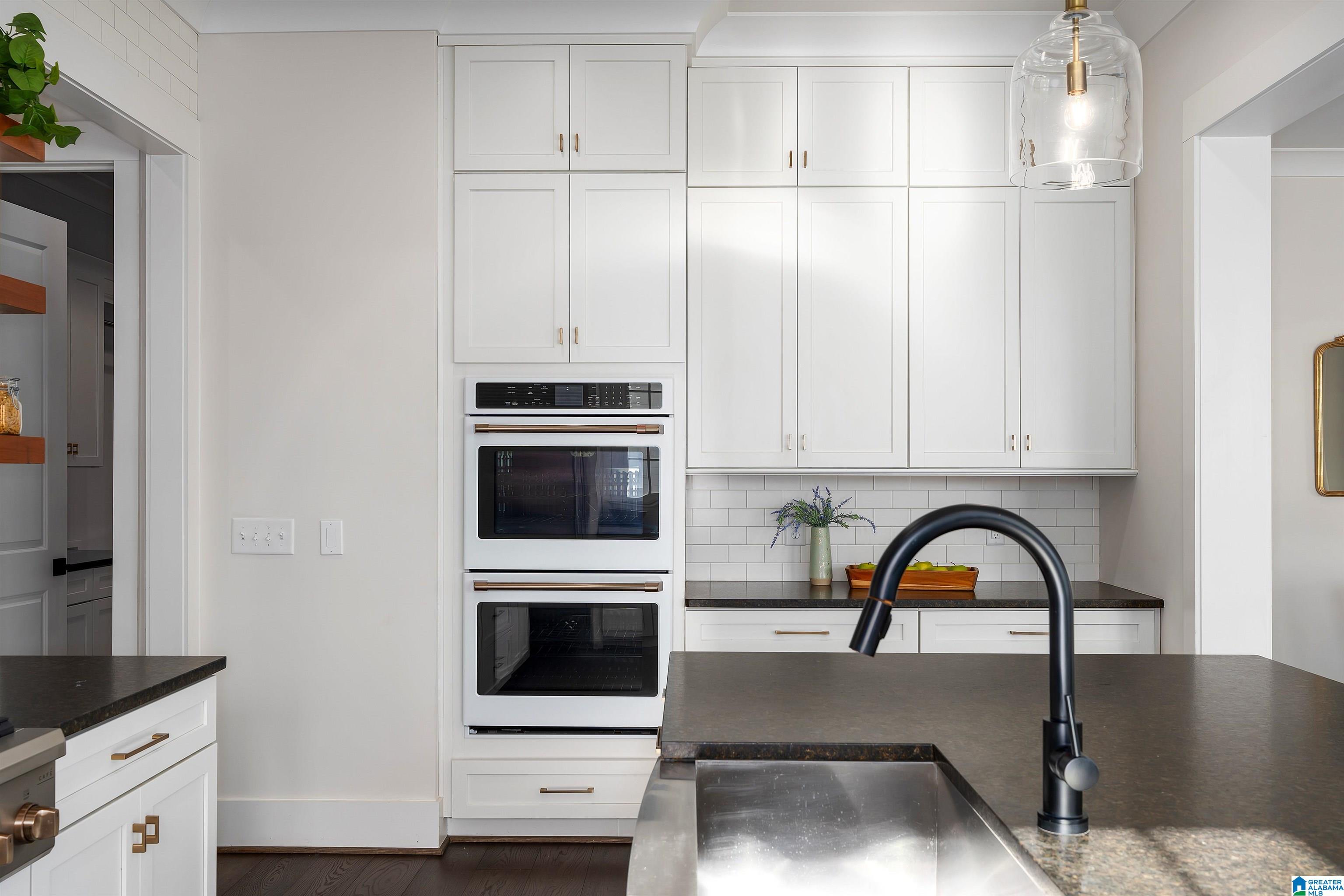 581 RESTORATION DRIVE